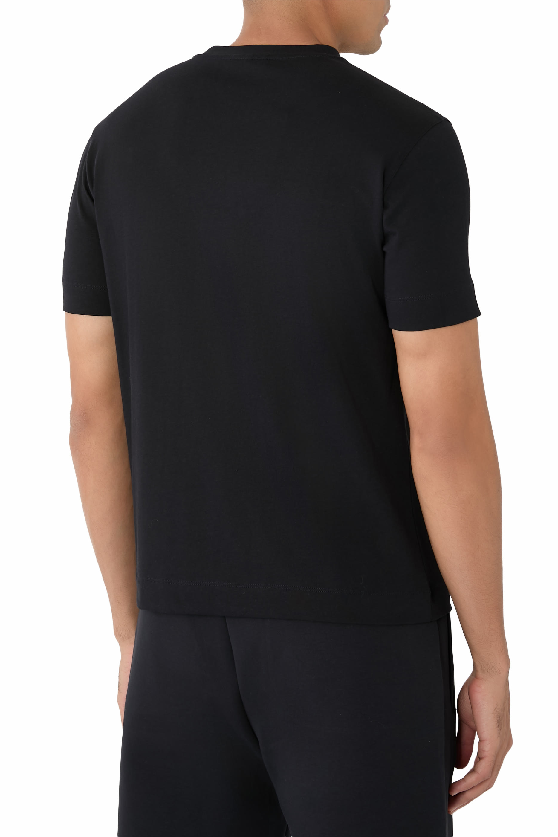 تيشيرت بشعار الماركة بحجم صغير قطن