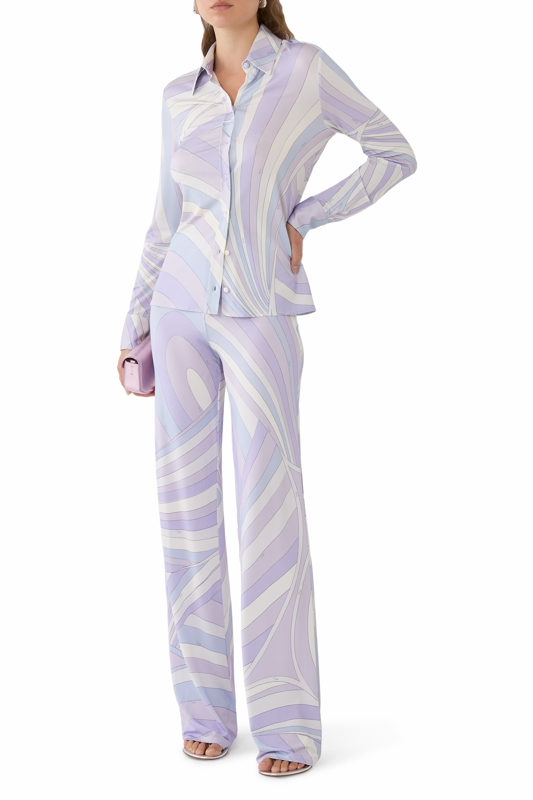 بنطال بقصة ساق مستقيمة بنقشة أيرايد 