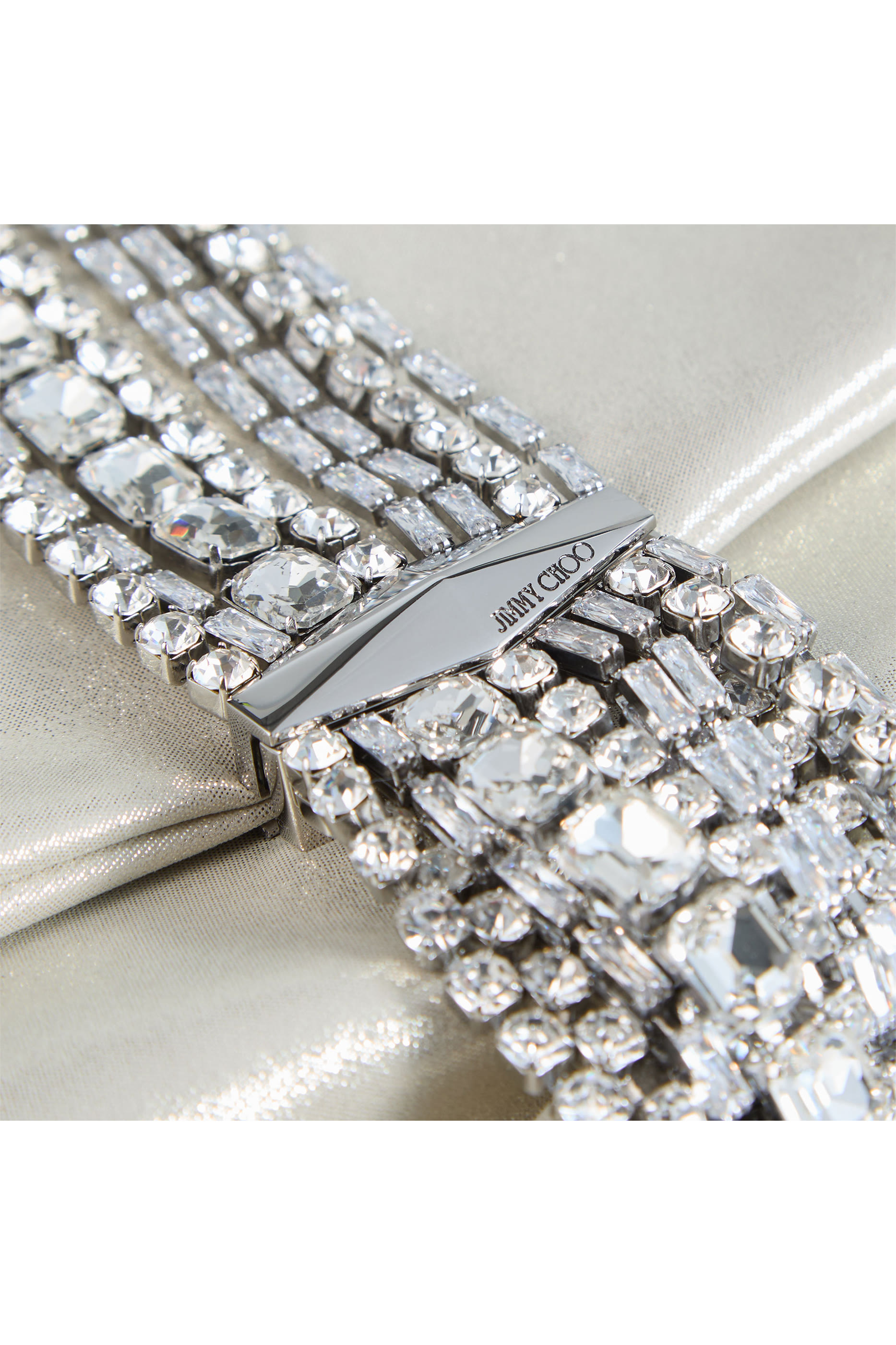 كلاتش زاندرا مزين بأحجار براقة