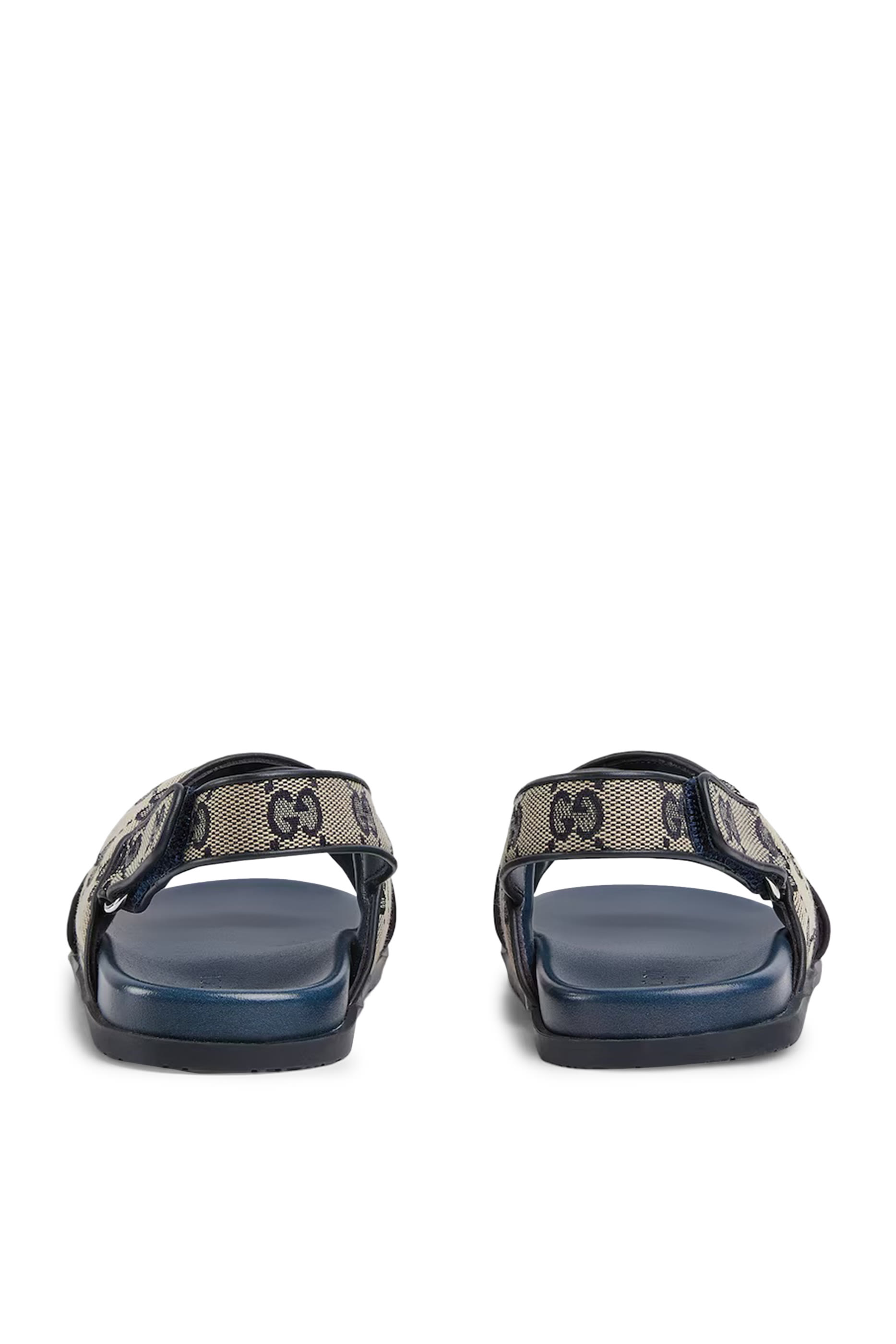 صندل بنقشة حرفي شعار الماركة للأطفال