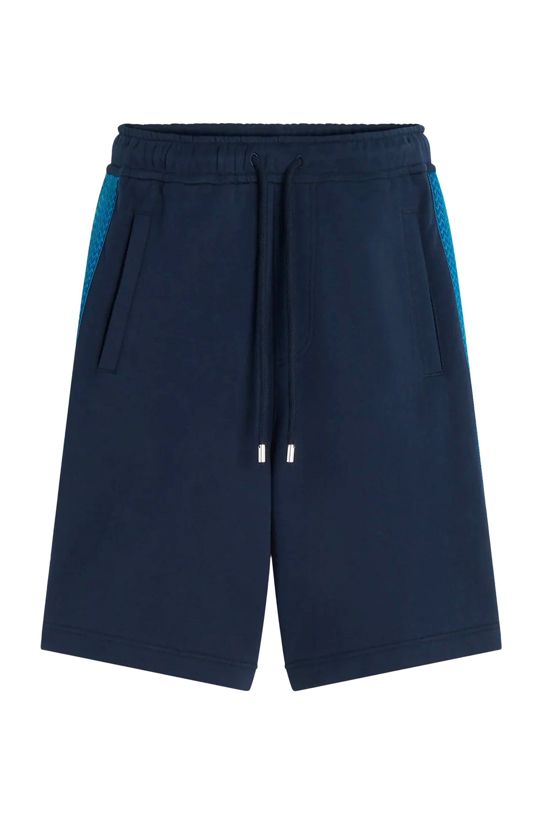 شورت بشعار الماركة على الجانب شورت بشعار الماركة على الجانب