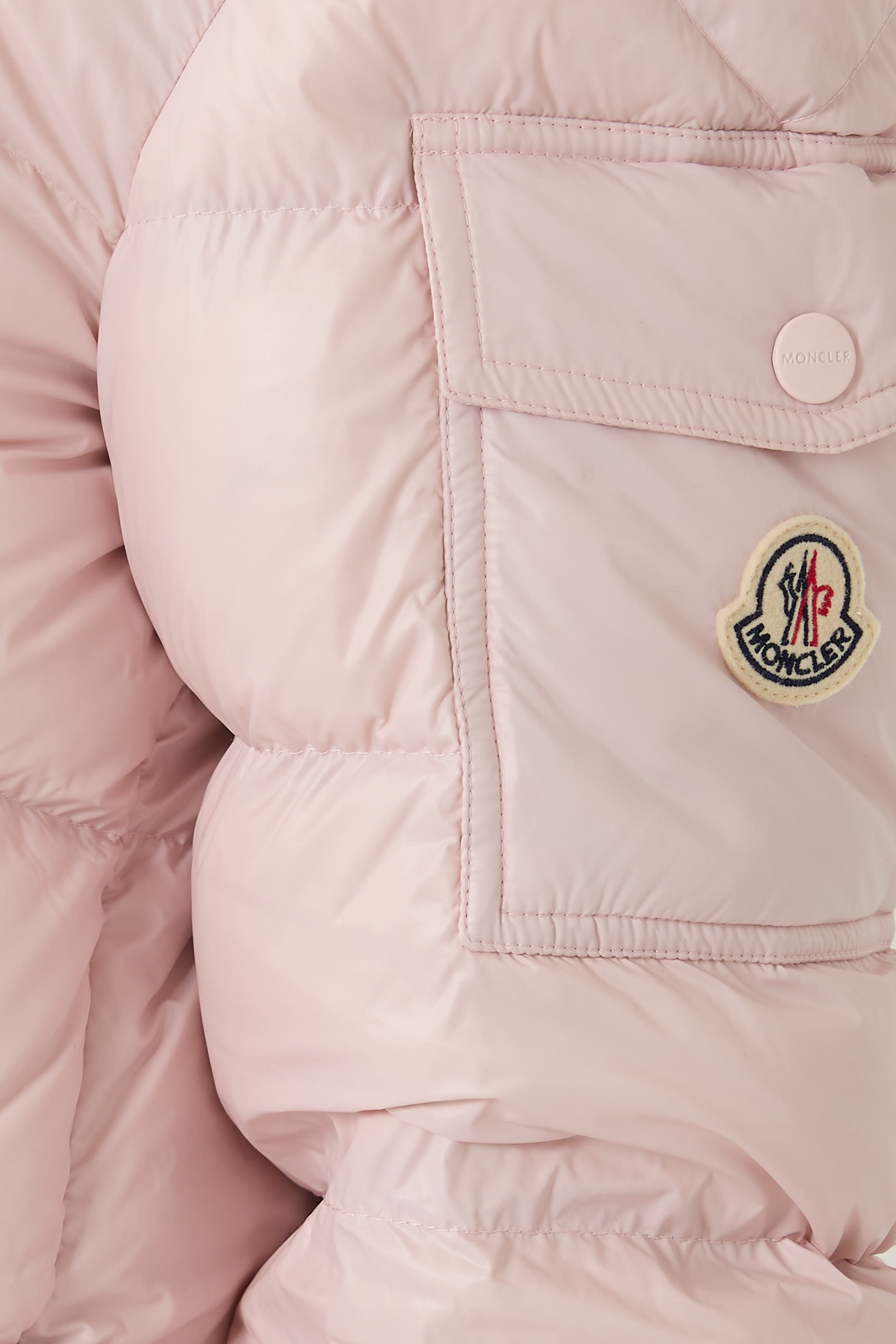 جاكيت بيترا