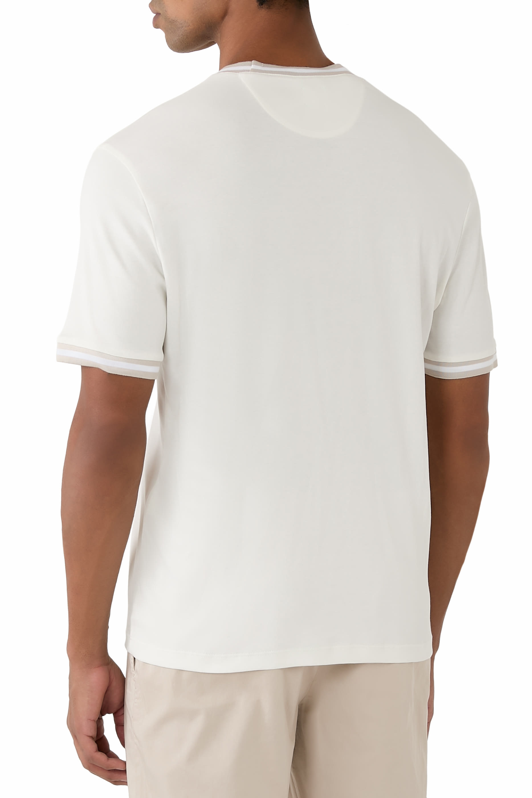 تيشيرت بشعار الماركة