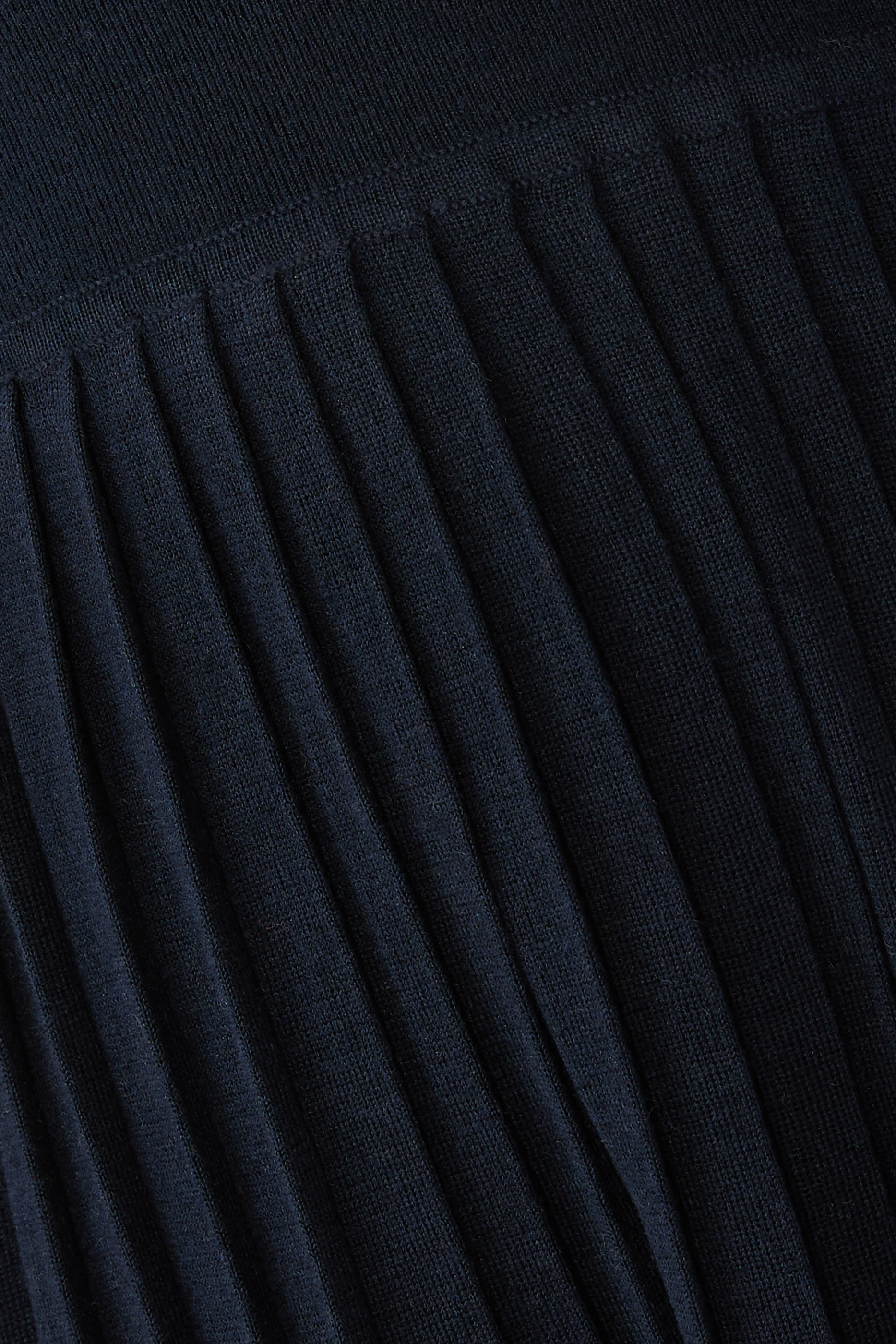 فستان برينسس بتصميم مضلع