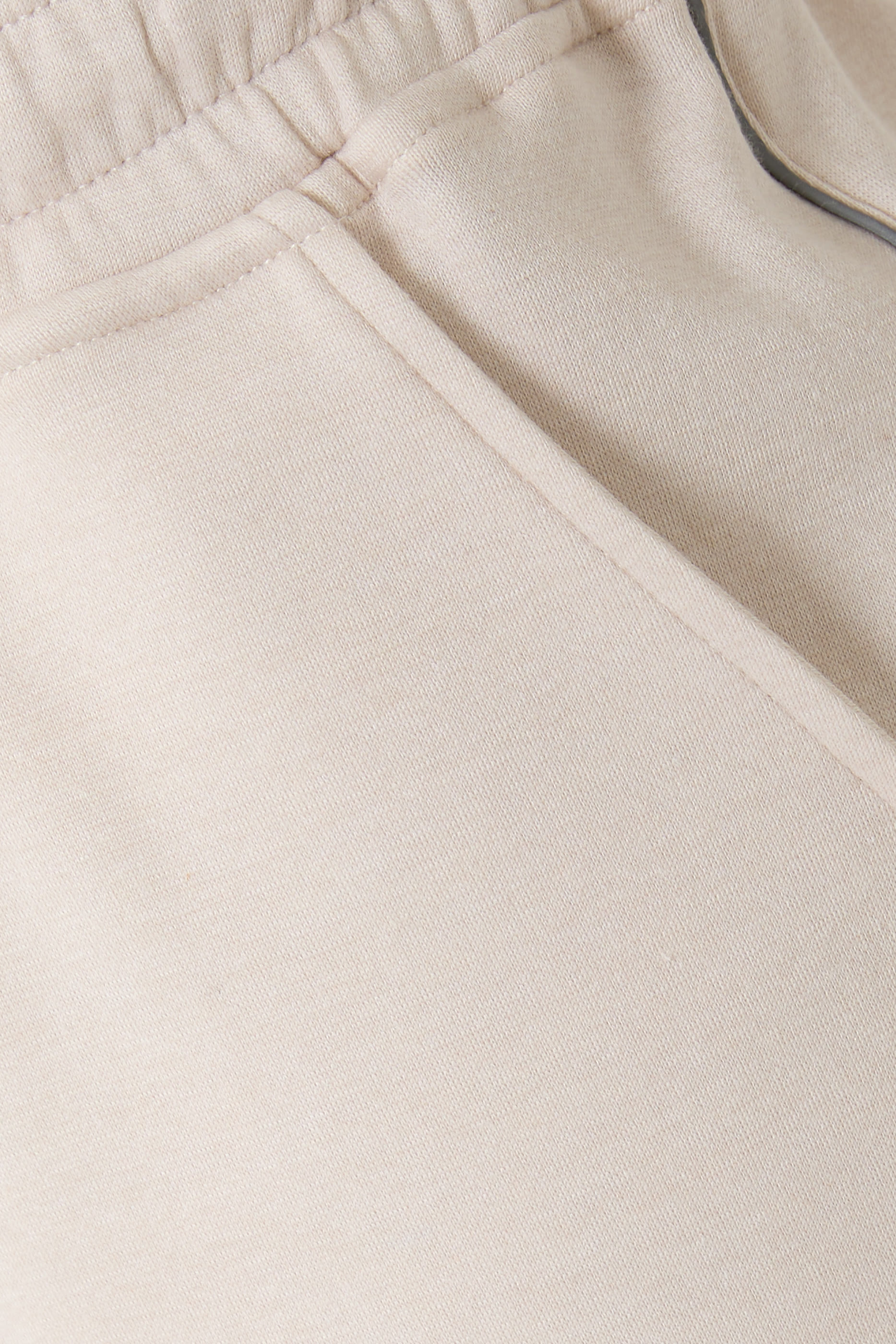 بنطال رياضي