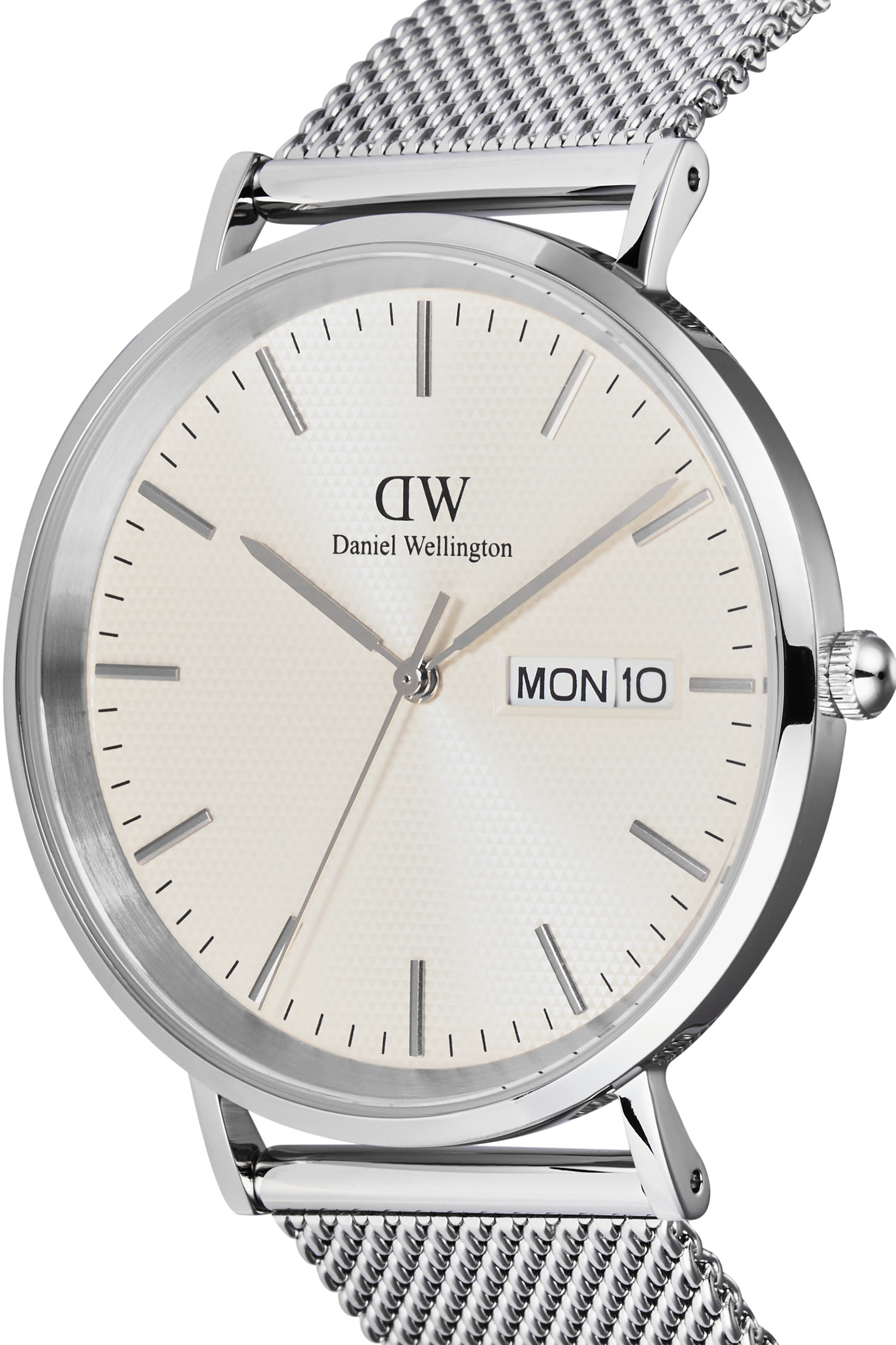 ساعة كلاسيك بخاصية عرض اليوم