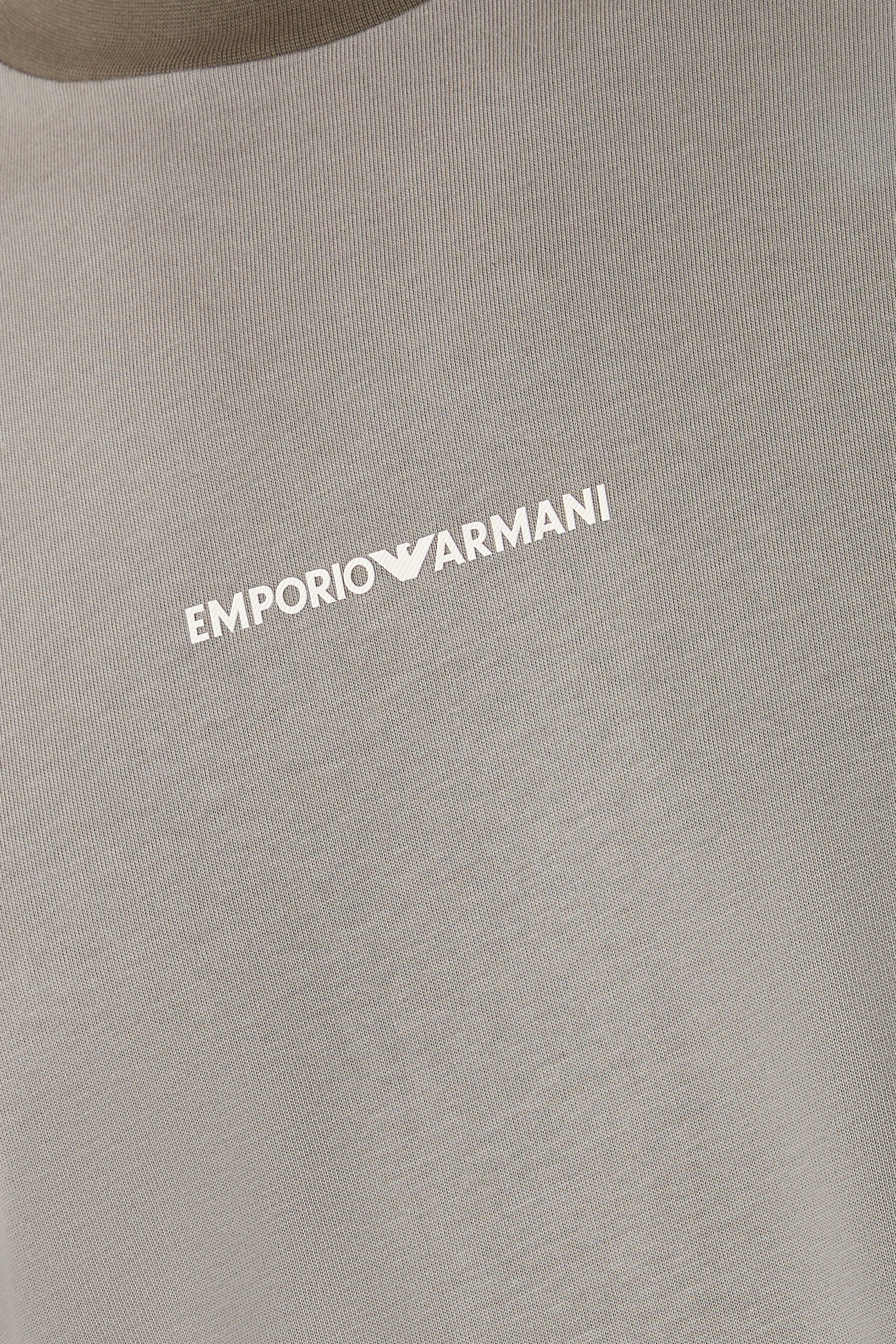 تيشيرت بشعار الماركة