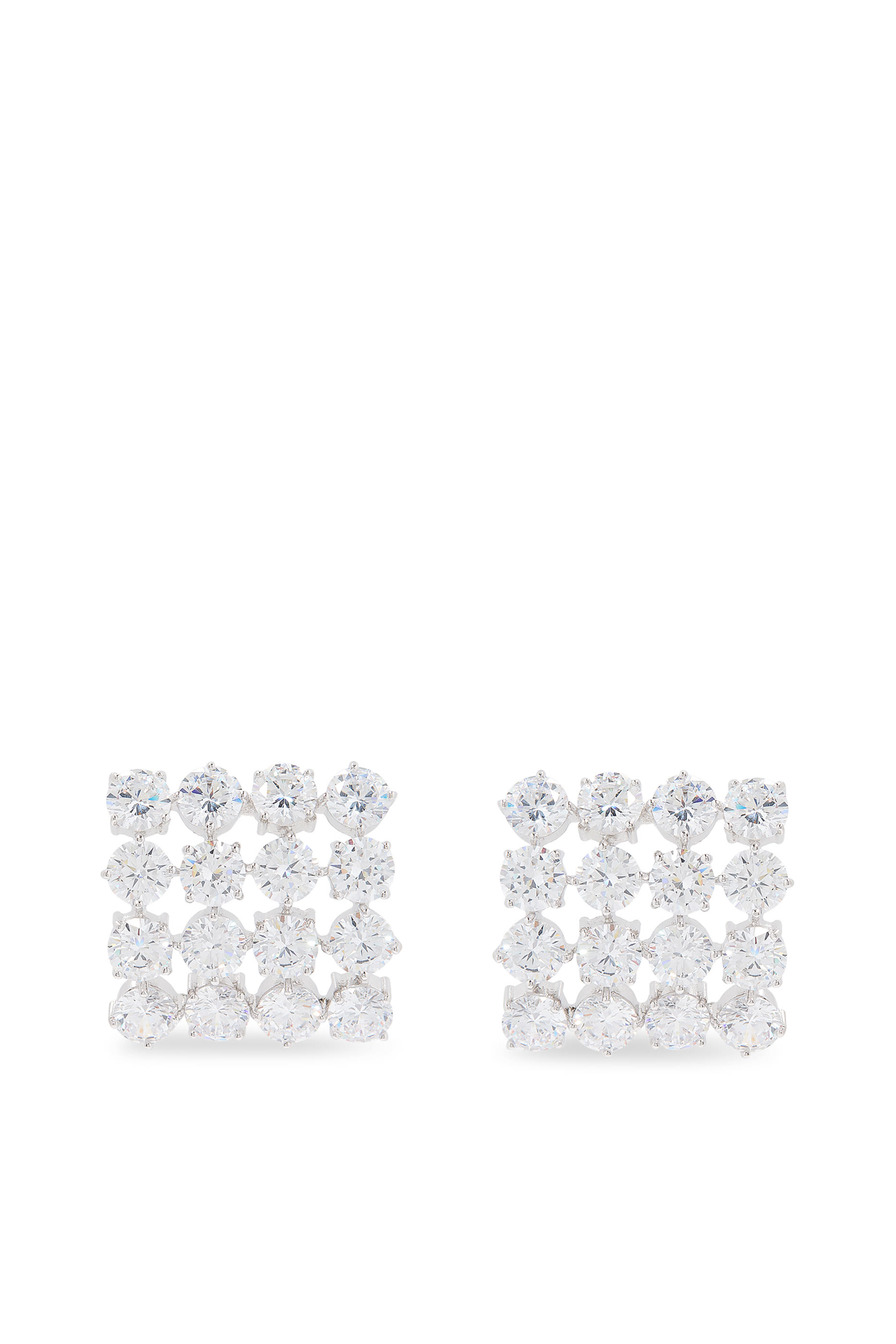 أقراط بتصميم مربع مرصعة بكريستال وأحجار زركونيا مكعبة، فضة استرلينية معاد تدويرها مطلية بالروديوم