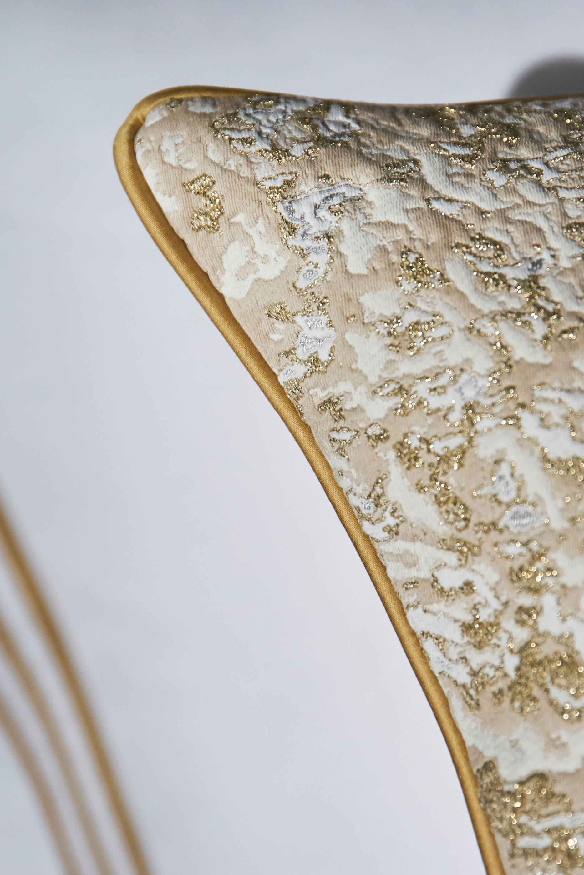 غطاء وسادة والتز للديكور