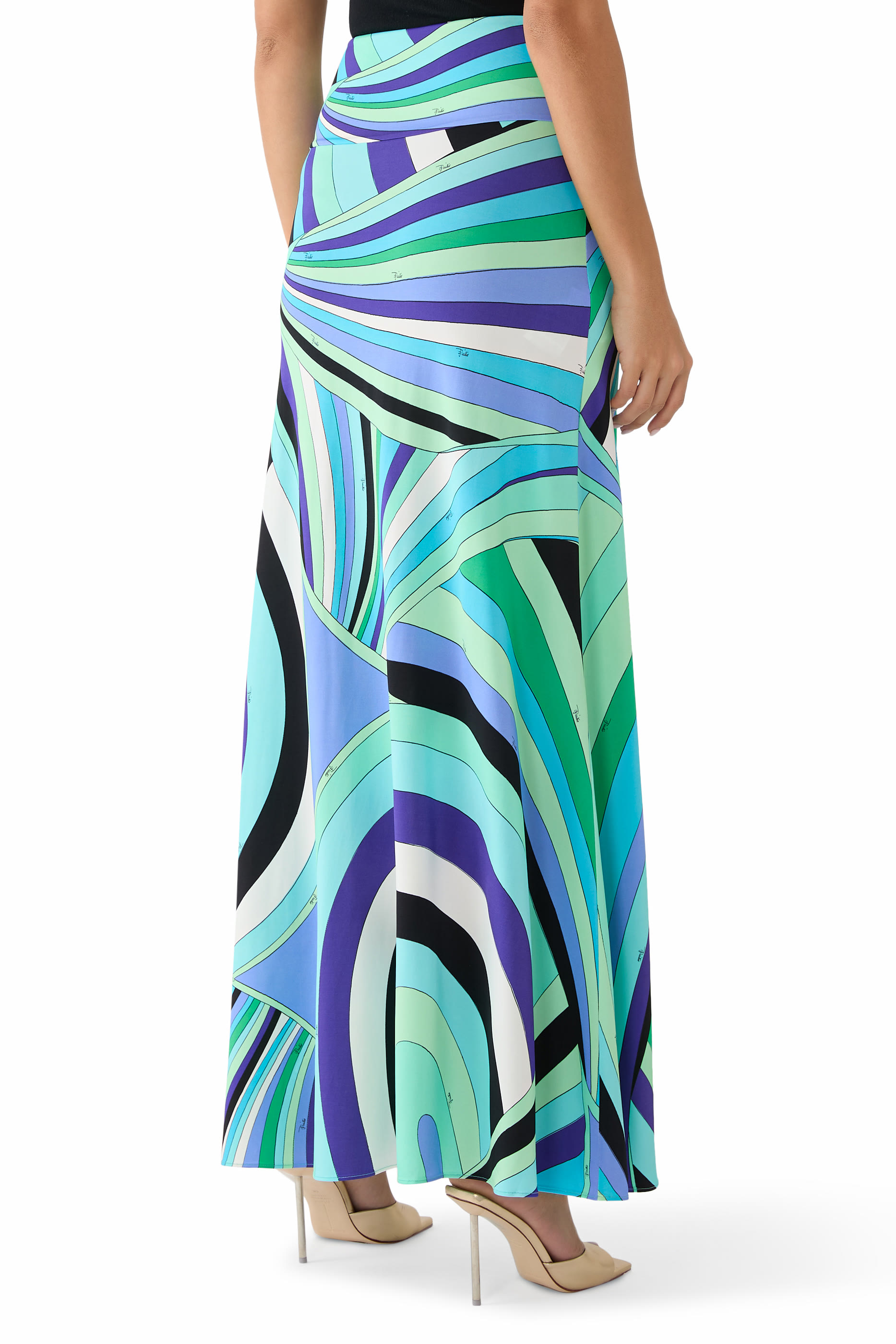 تنورة ايرايد ميكونوس