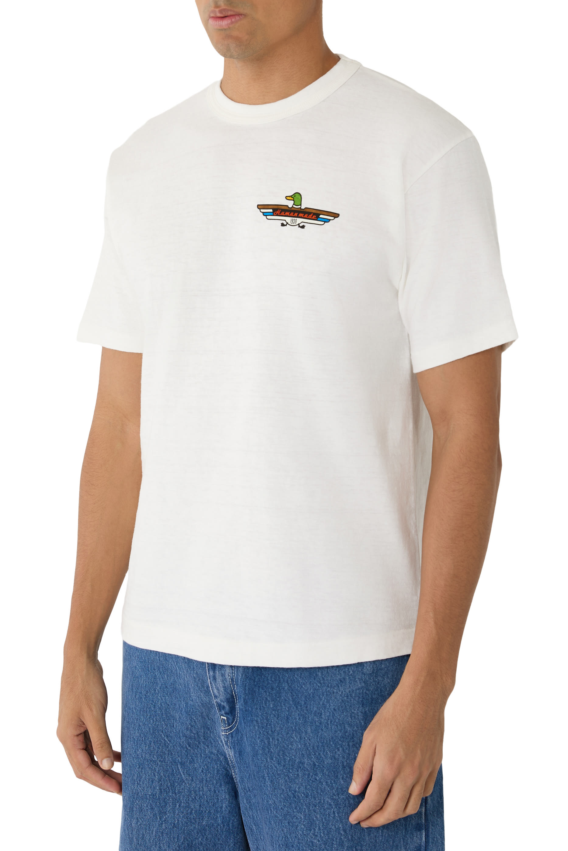 تيشيرت مزين بطبعة غرافيكية