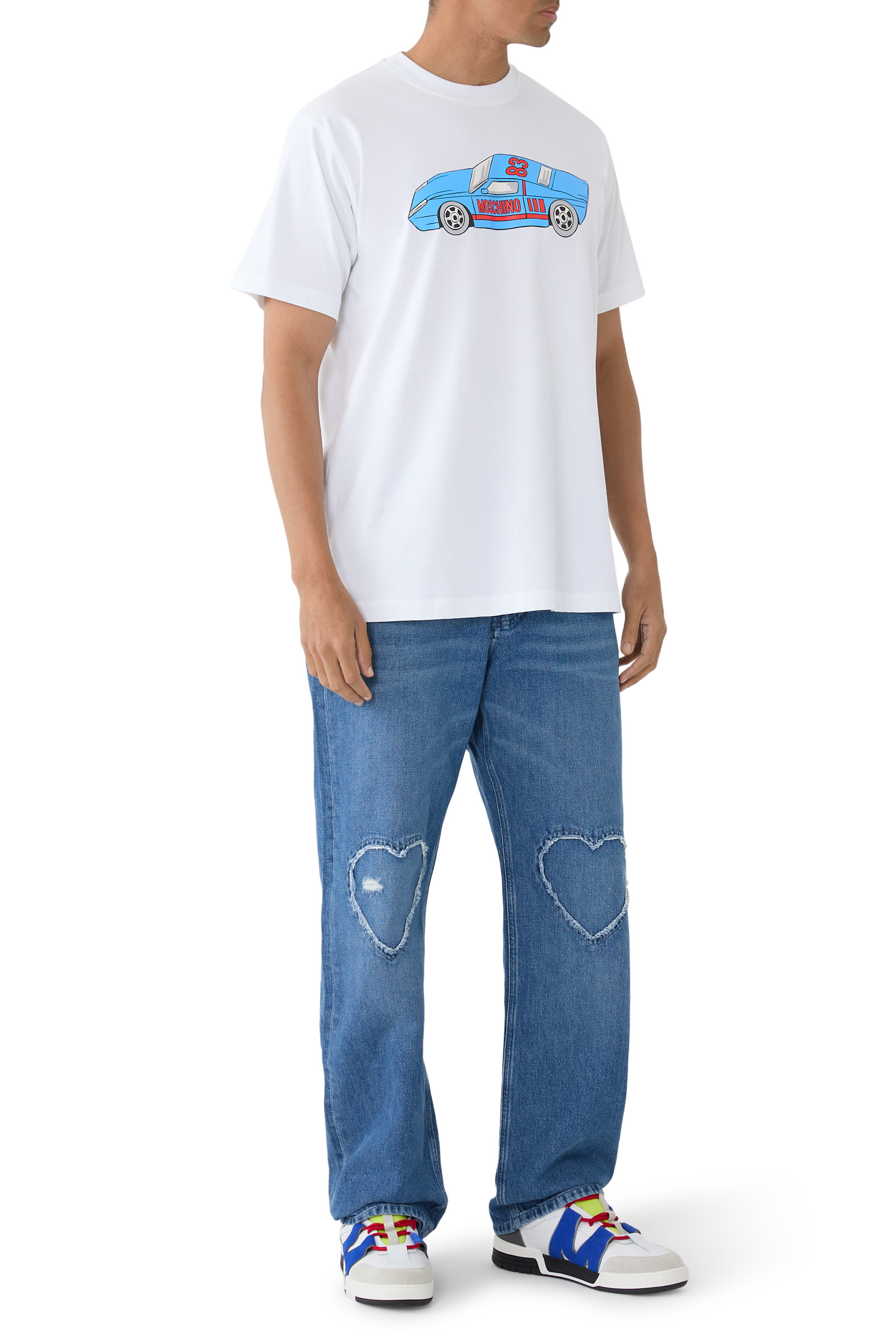 تيشيرت بطبعة سيارة