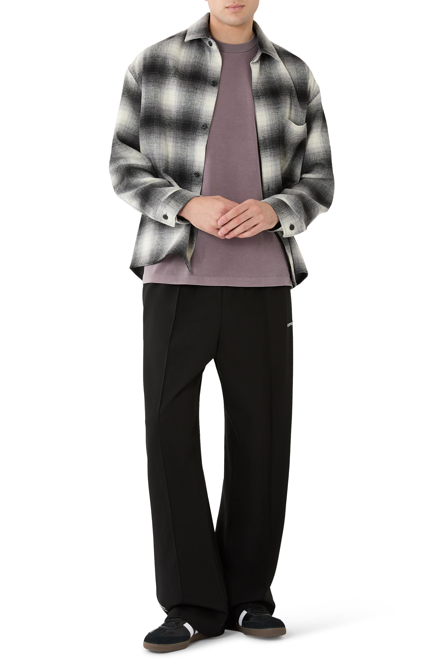 تيشيرت يونيفورم