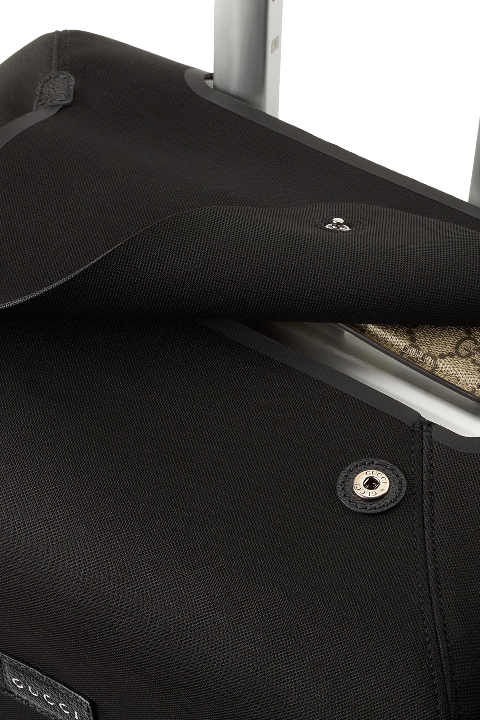 غطاء حقيبة غوتشي بورتر لحجم الكابين بلس