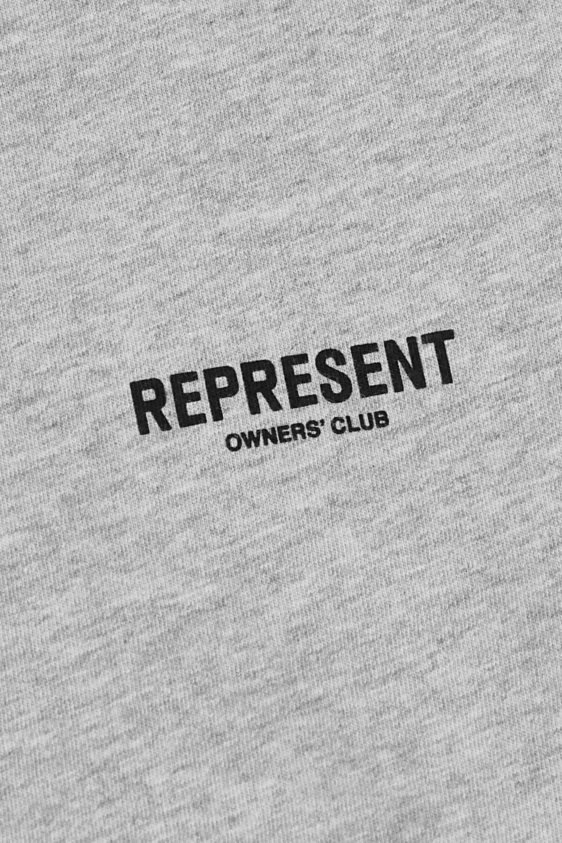 تيشيرت بشعار اونرز كلوب للأطفال