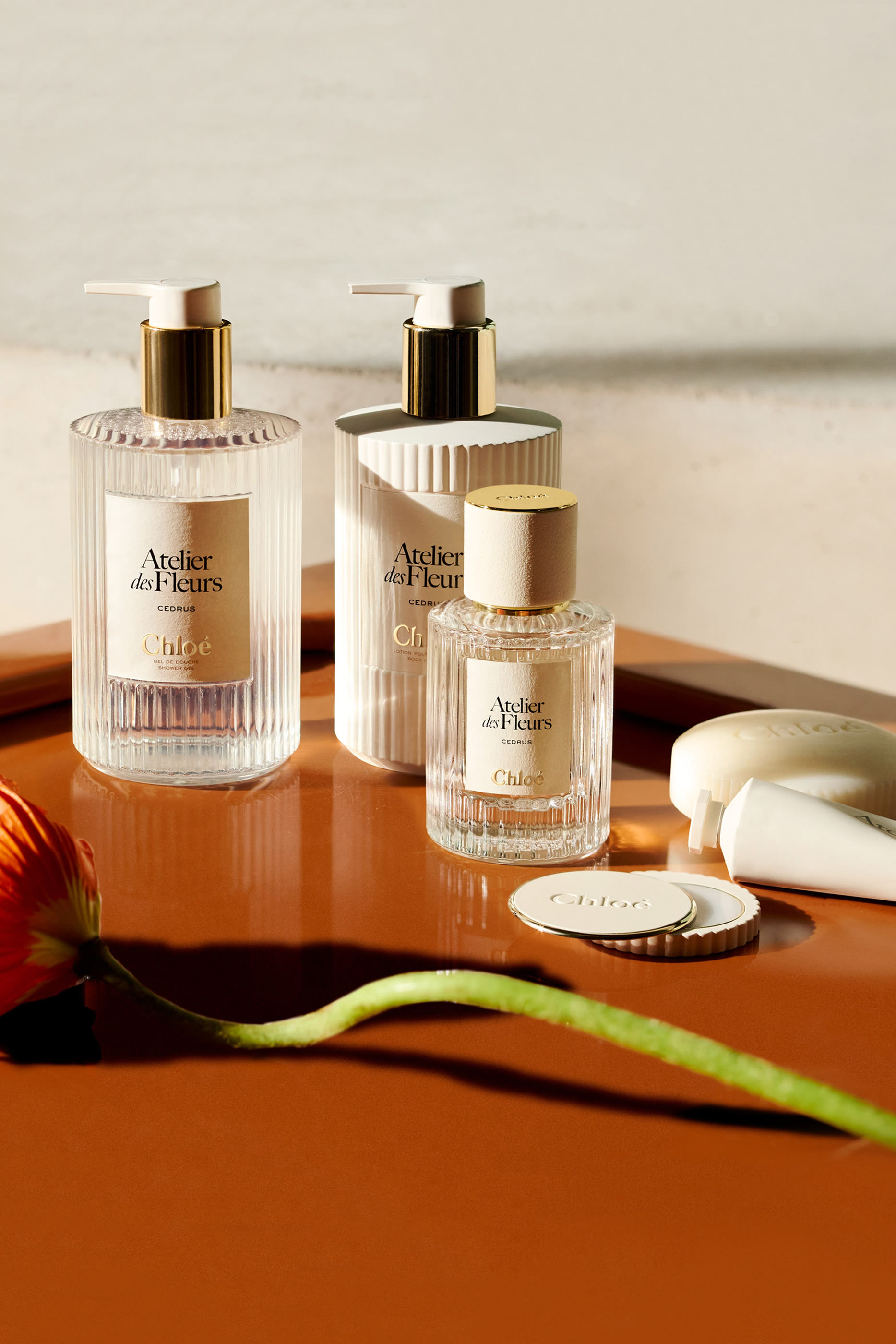 لوشن أتولييه دي فلور جاسمينوم سامباك معطر للجسم