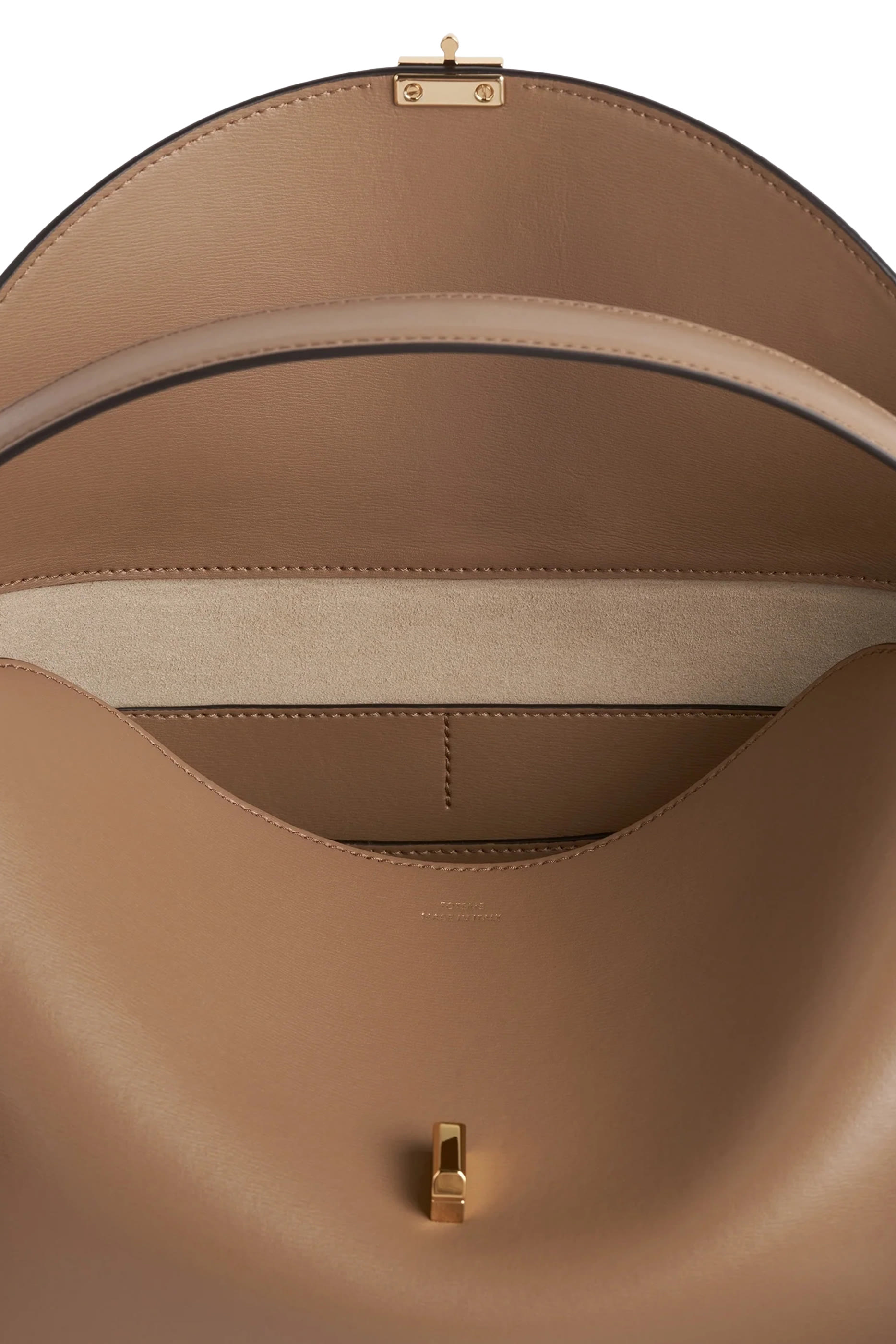 حقيبة بإغلاق T ويد علوية جلد