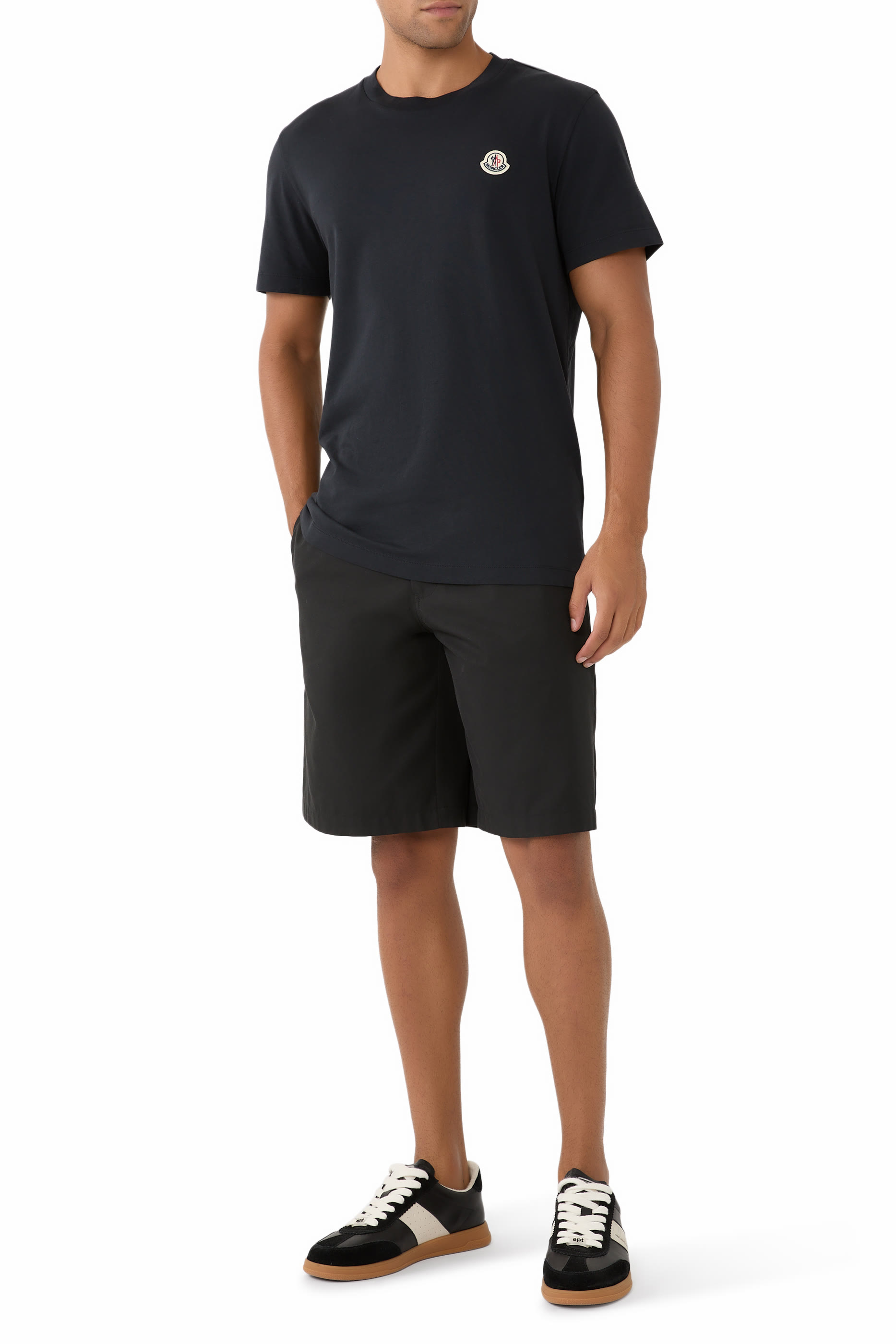 تيشيرت برقعة شعار الماركة قطن