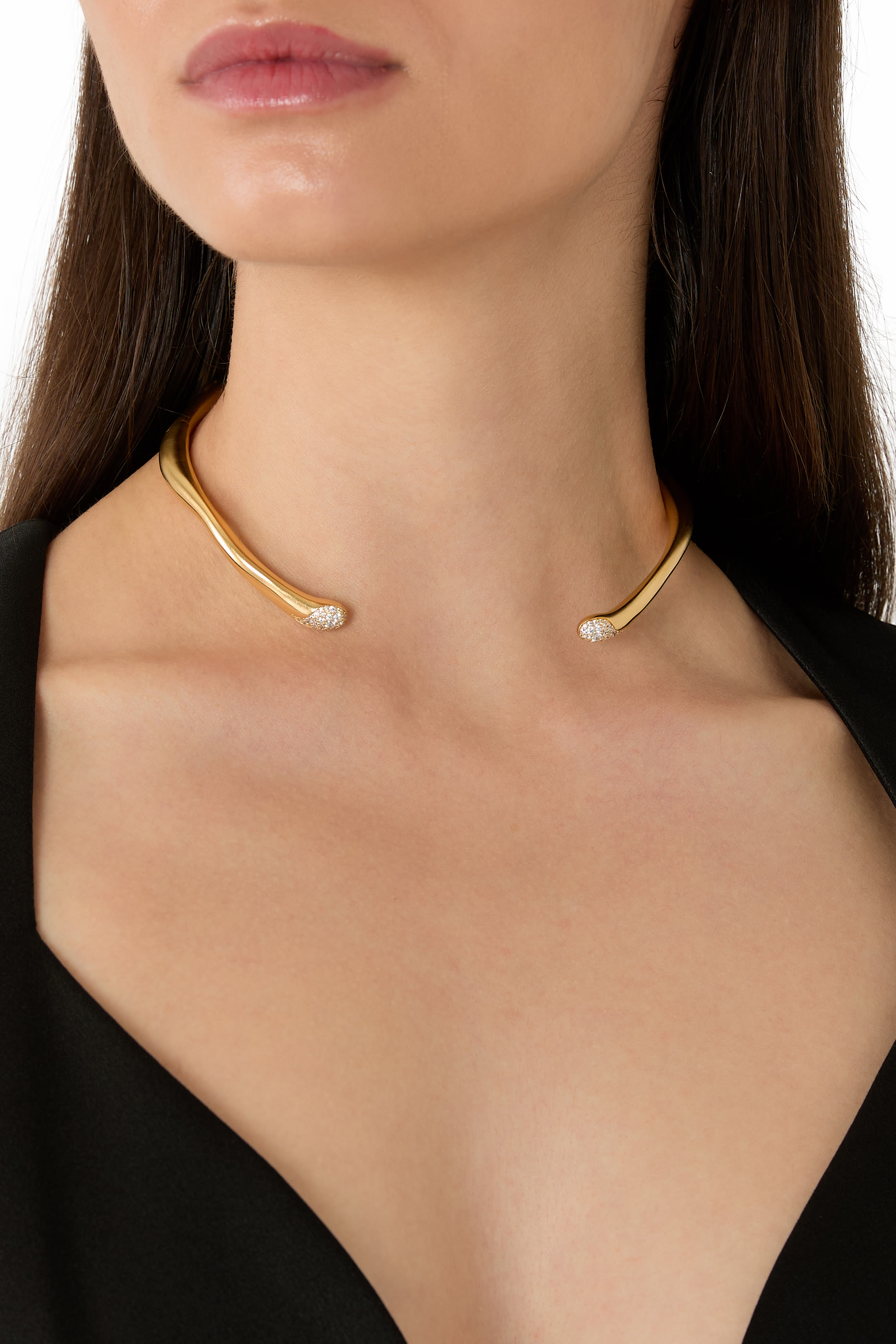 قلادة مولتن سنو تورك بحلية مرصعة بأحجار زركونيا مكعبة، نحاس مطلي بذهب معاد تدويره عيار 18