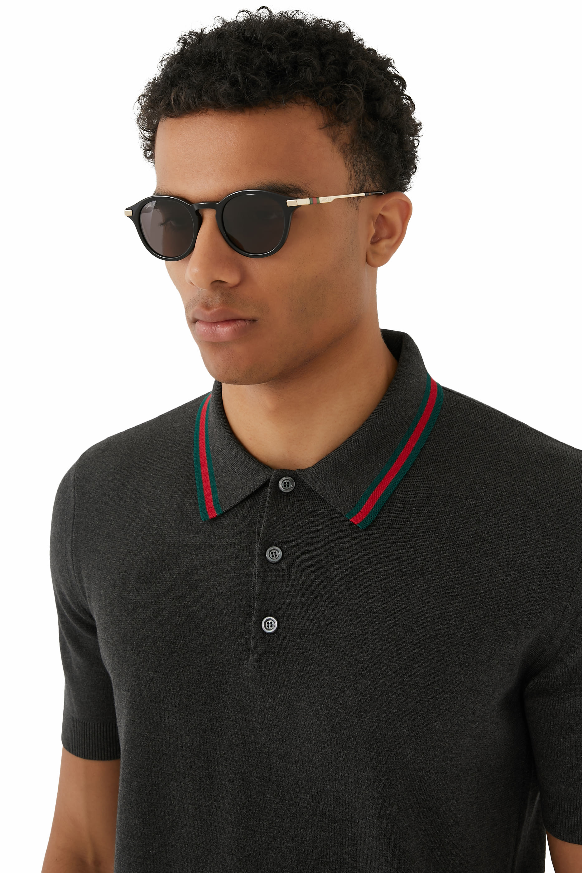 نظارة شمسية بإطار مستدير