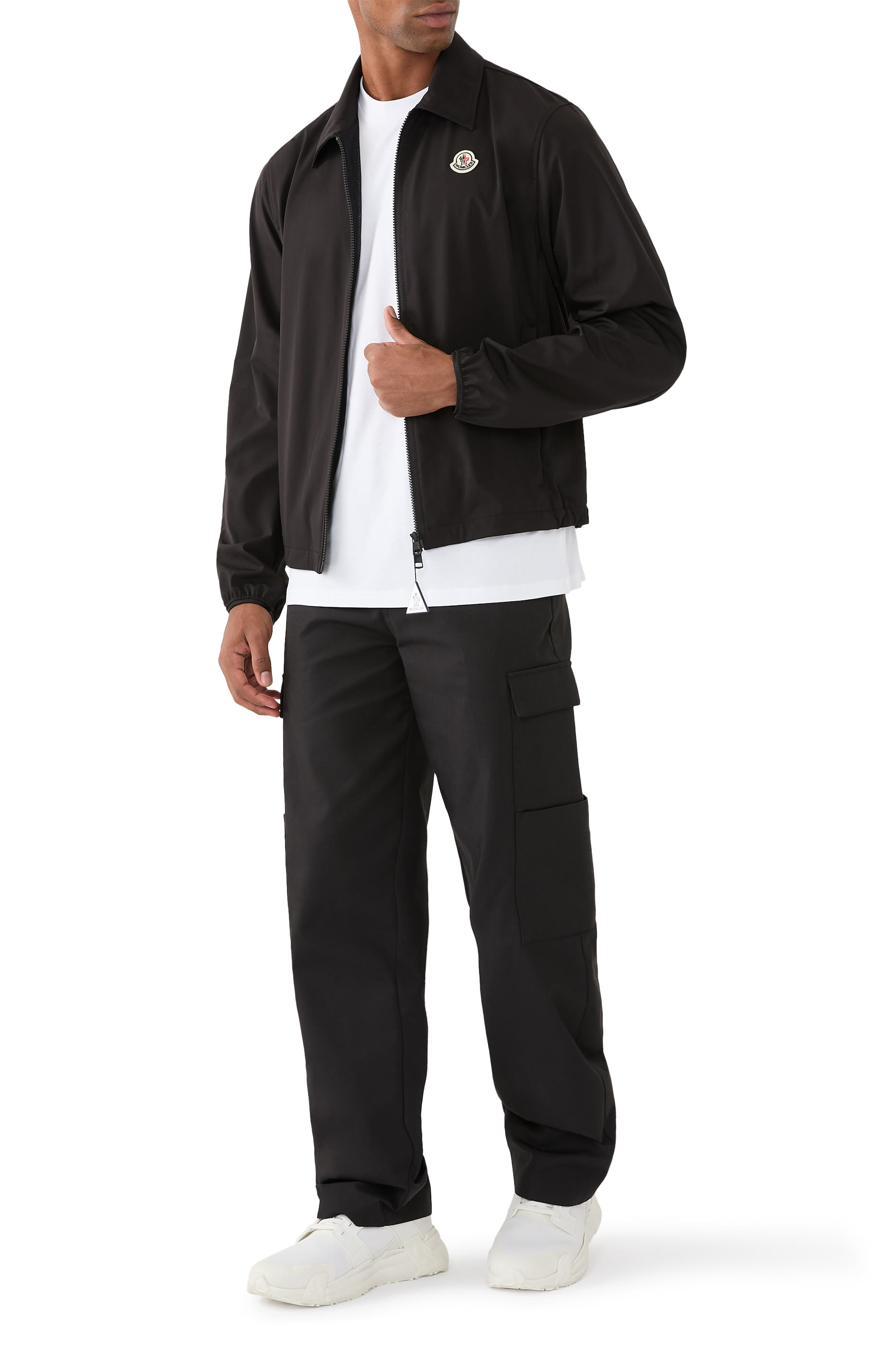 جاكيت شيل إيفاندور مزين بشعار الماركة