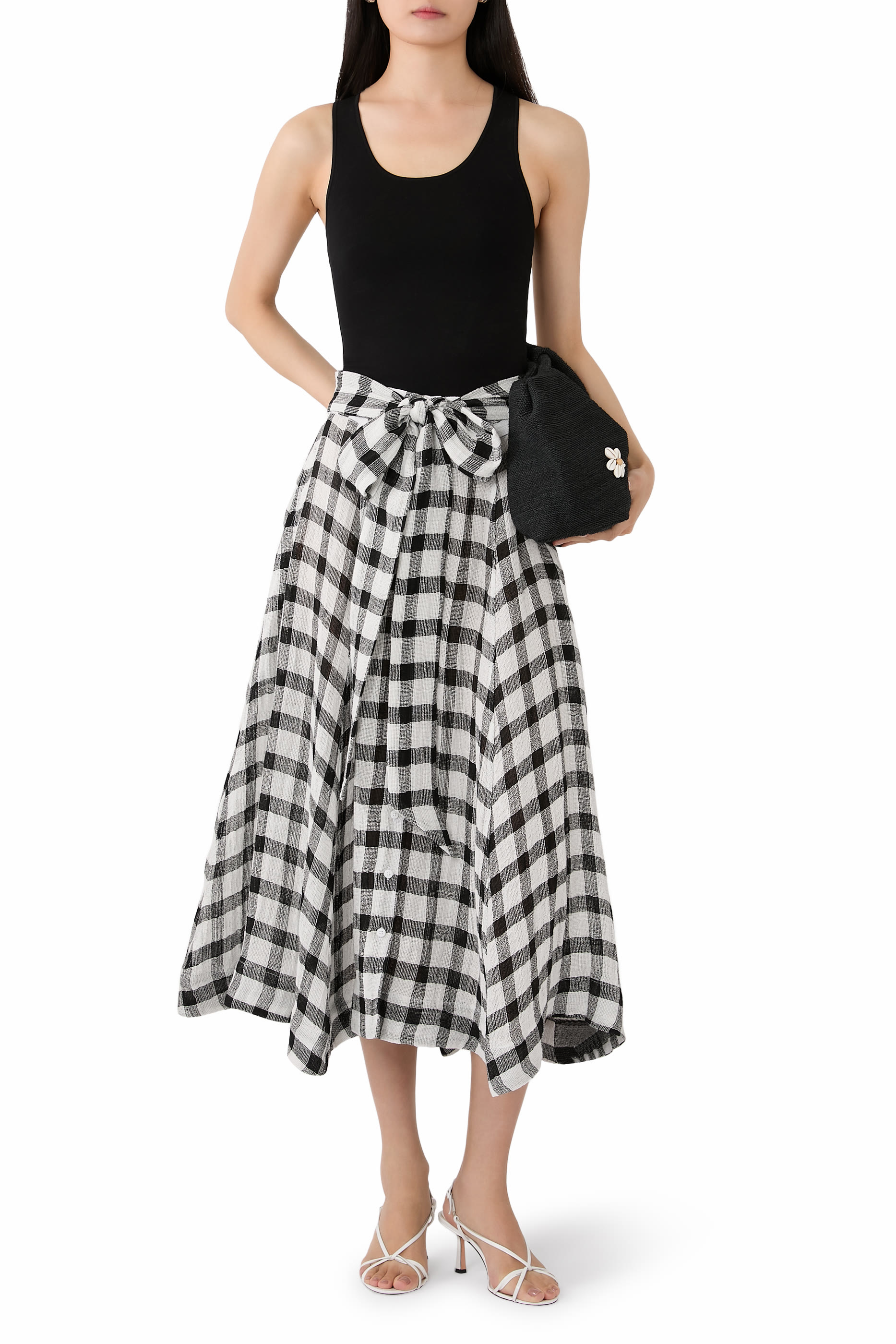 تنورة بنقشة مربعات للشاطئ