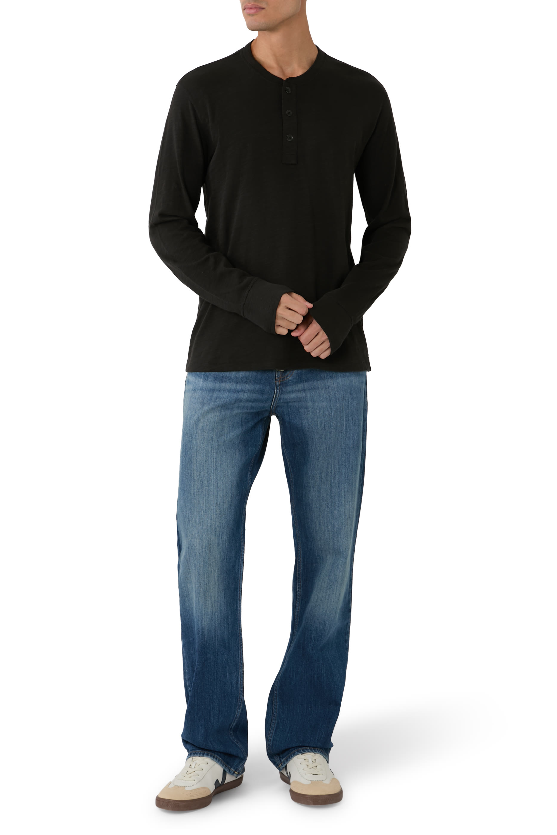 تيشيرت هينلي كلاسيكي بطبعة لهب