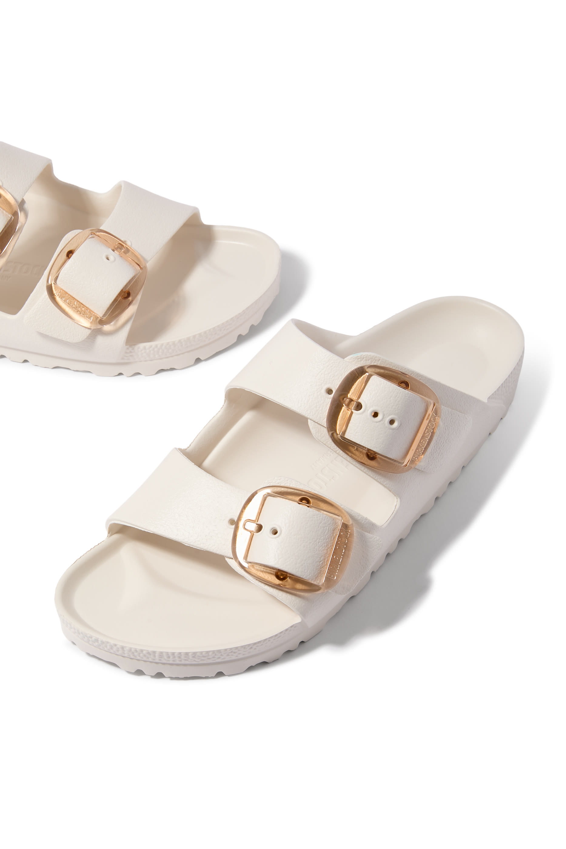 حذاء أريزونا بإبزيم كبير