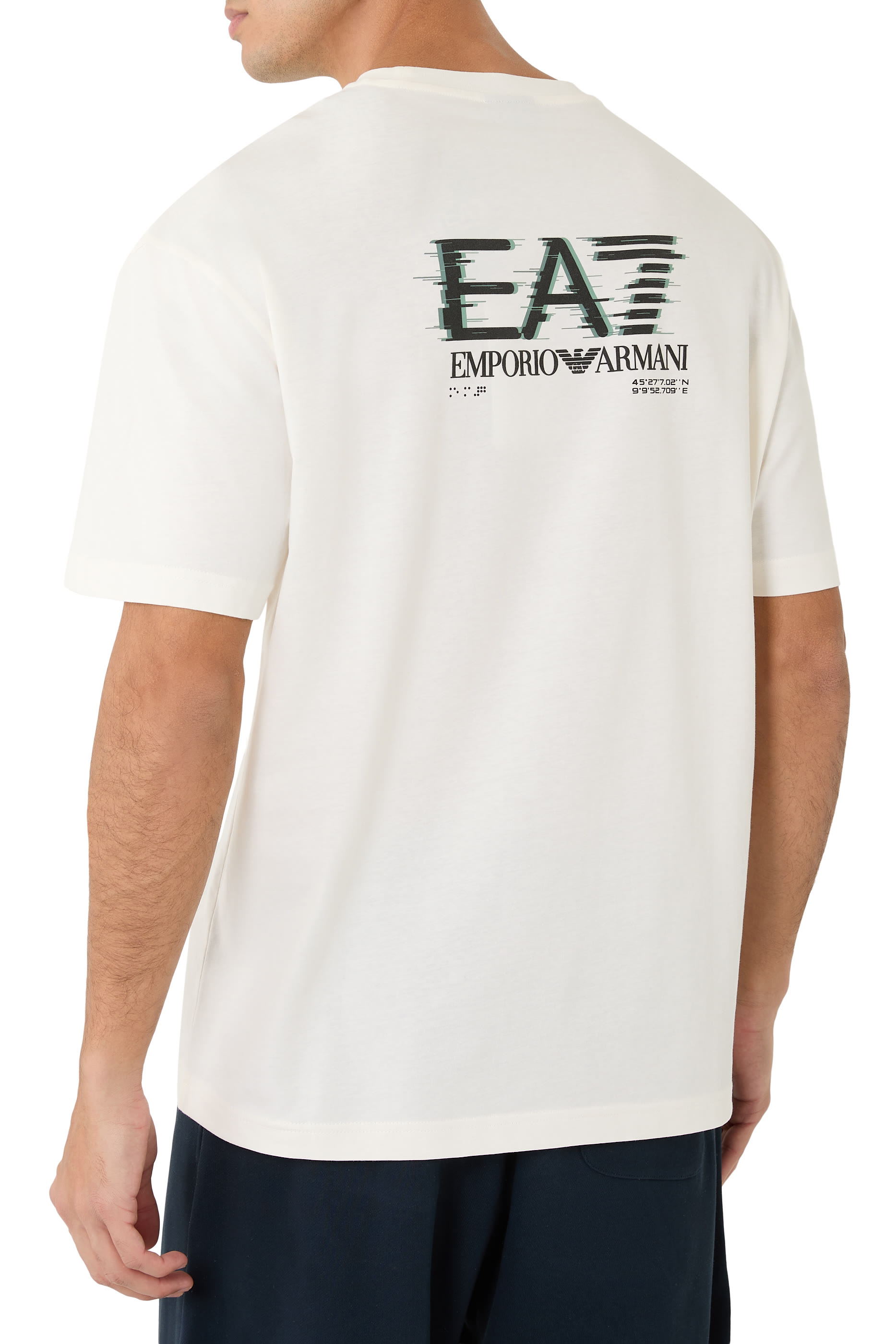 تيشيرت بقصة عادية