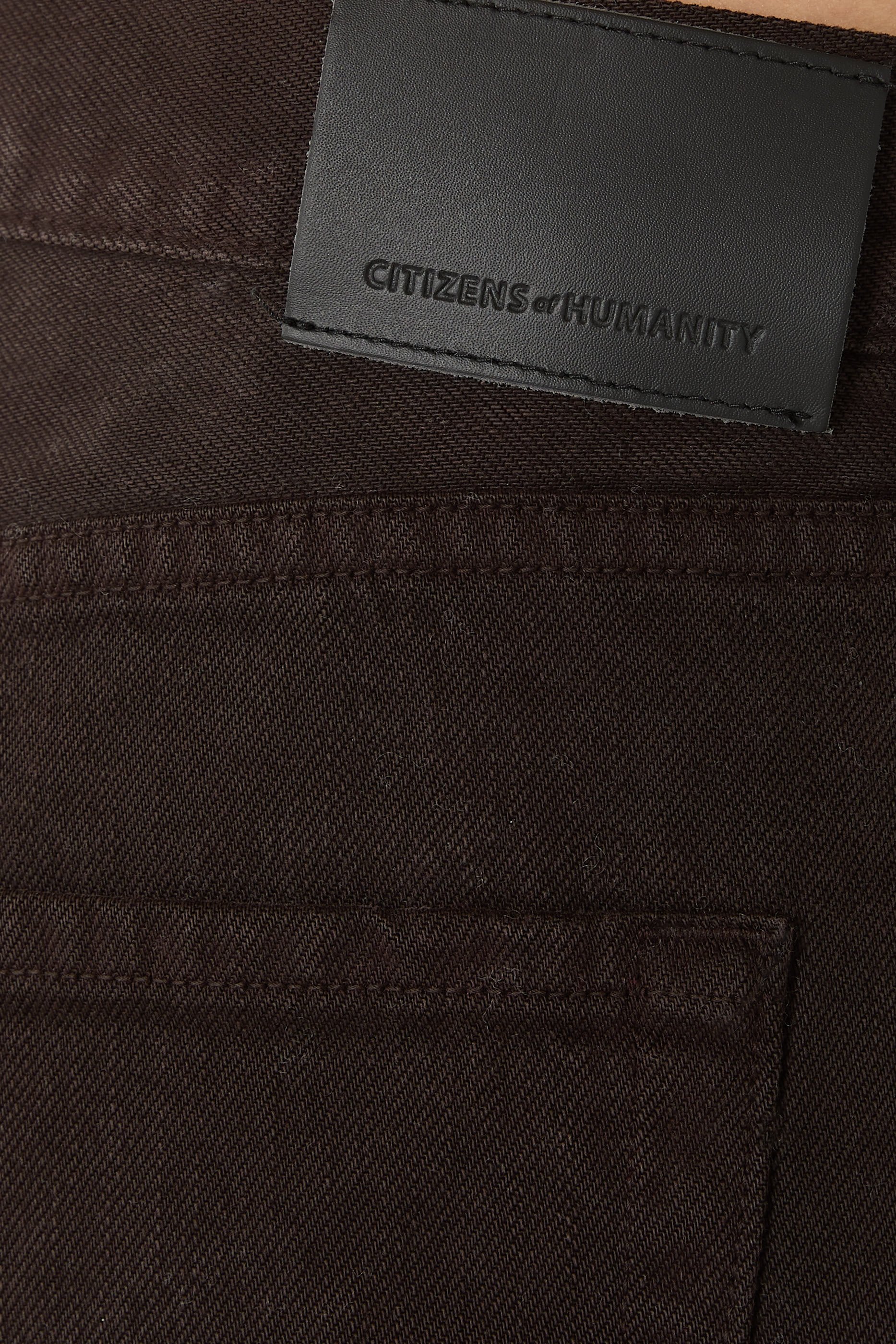 بنطال ليندز بقصّة مستقيمة مريحة