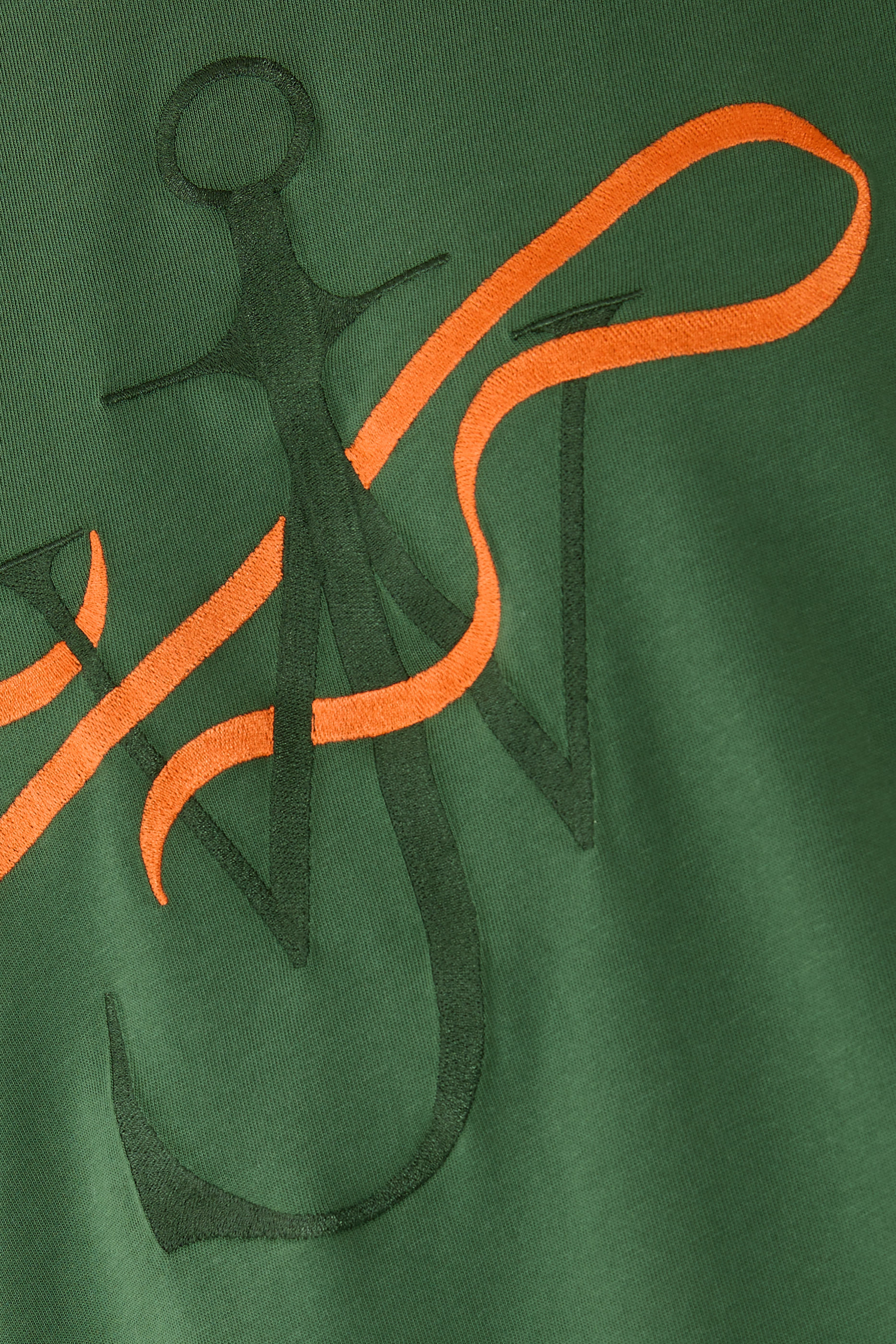 تيشيرت بشعار المرساة وشريط 