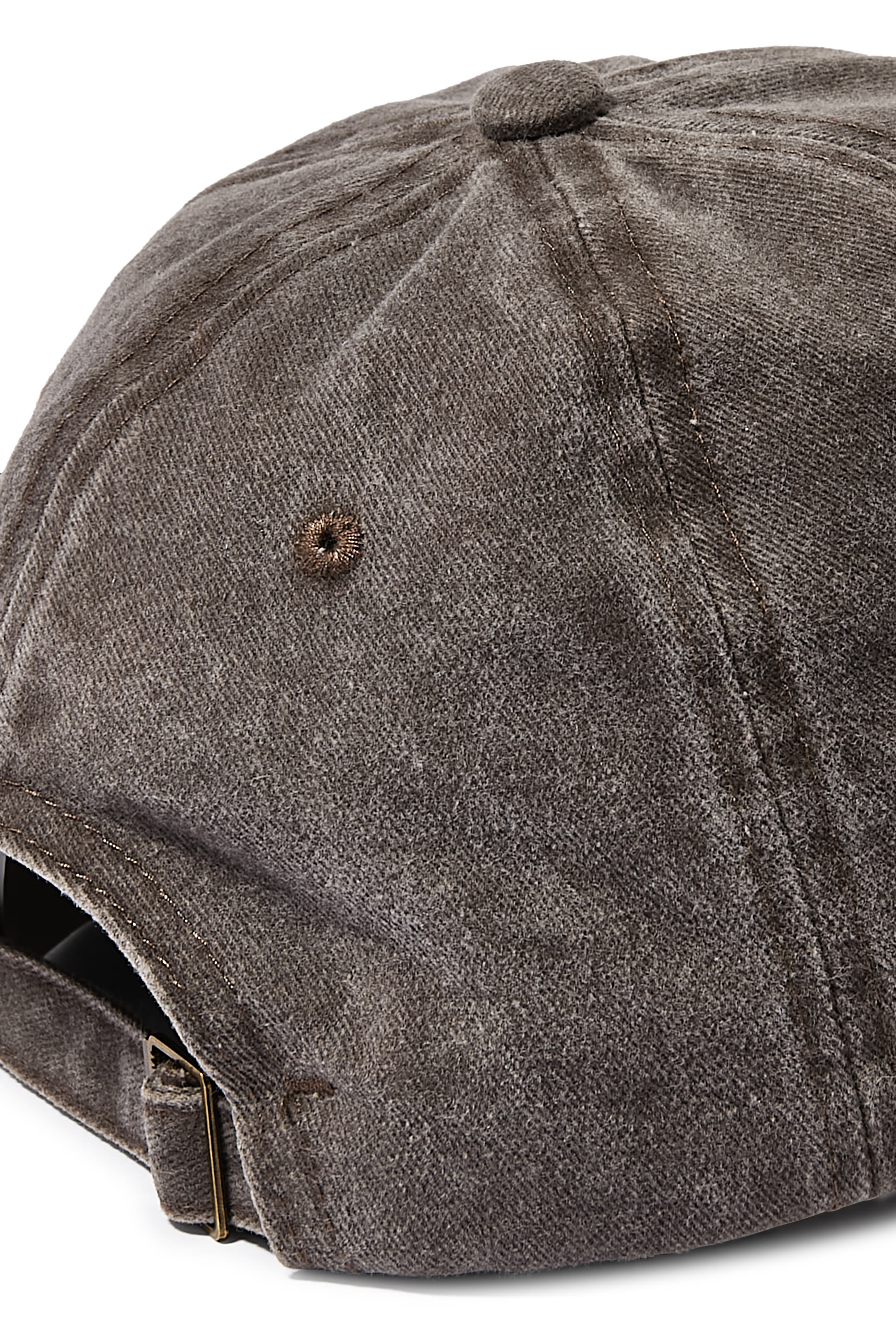 كاب بيسبول بتطريز عبارة ديزرت فايبز اند سيتي لايتس