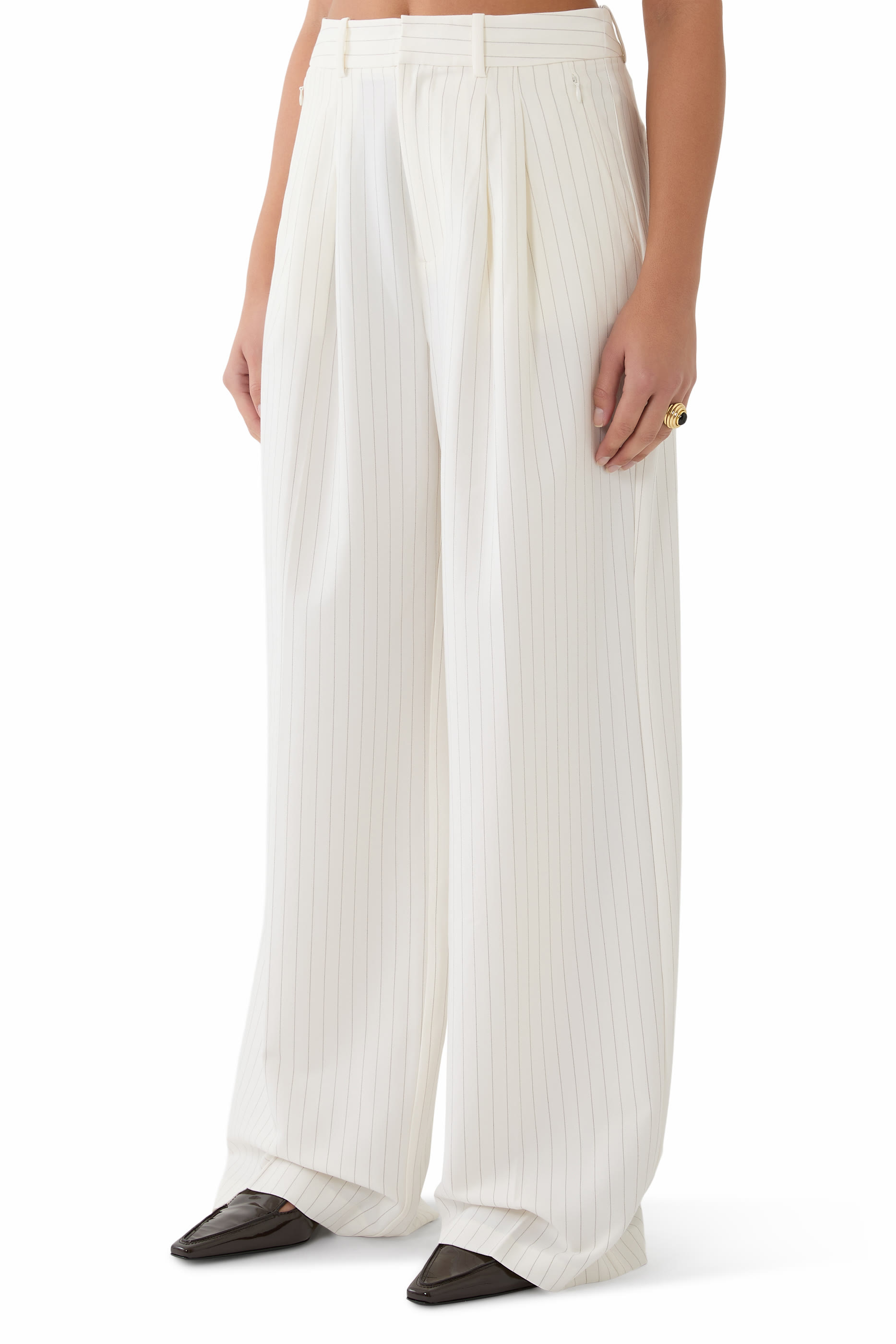 بنطال بدلة أساسي بقصة ساق واسعة