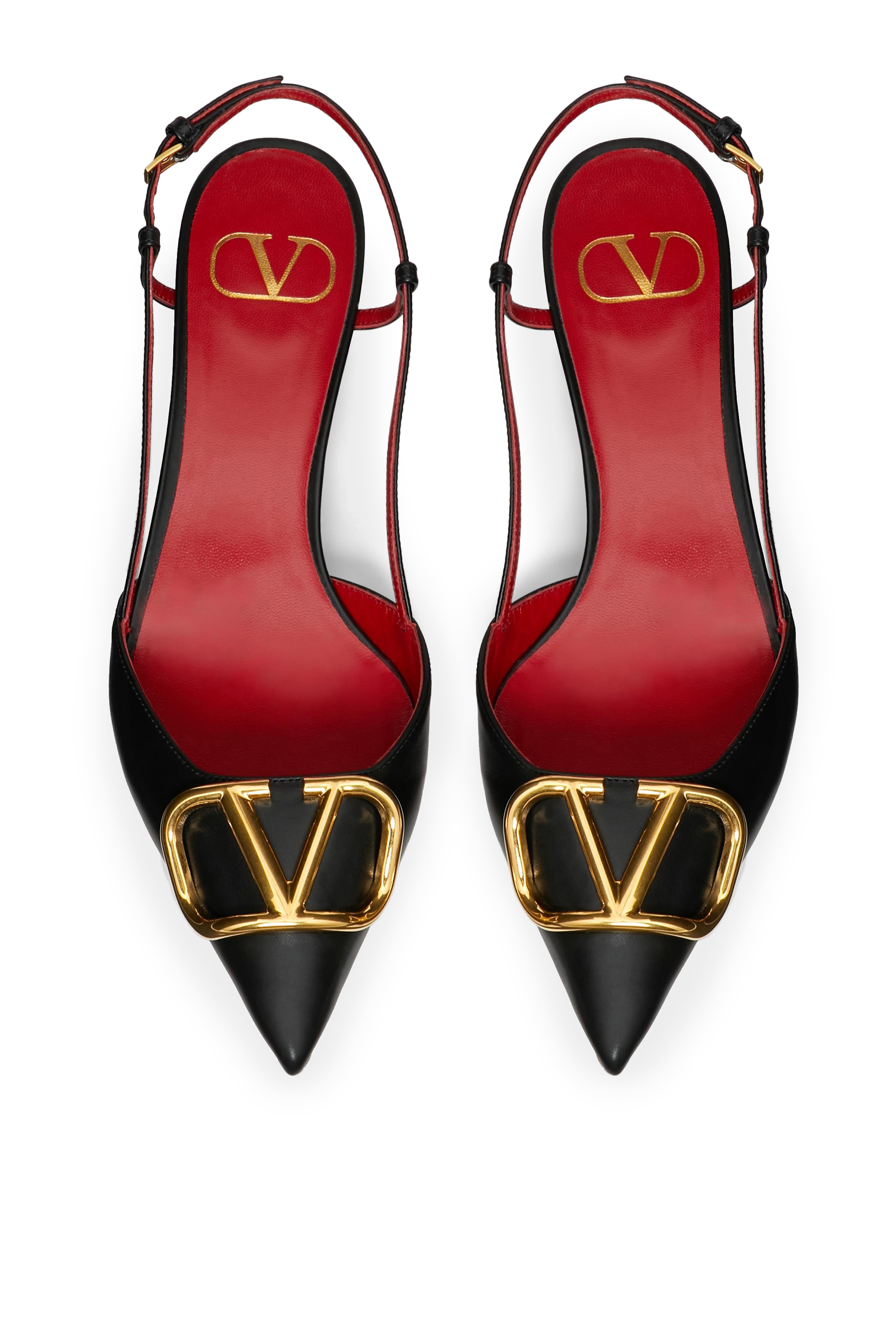 صندل 40 بسير خلفي مزين بشعار الماركة