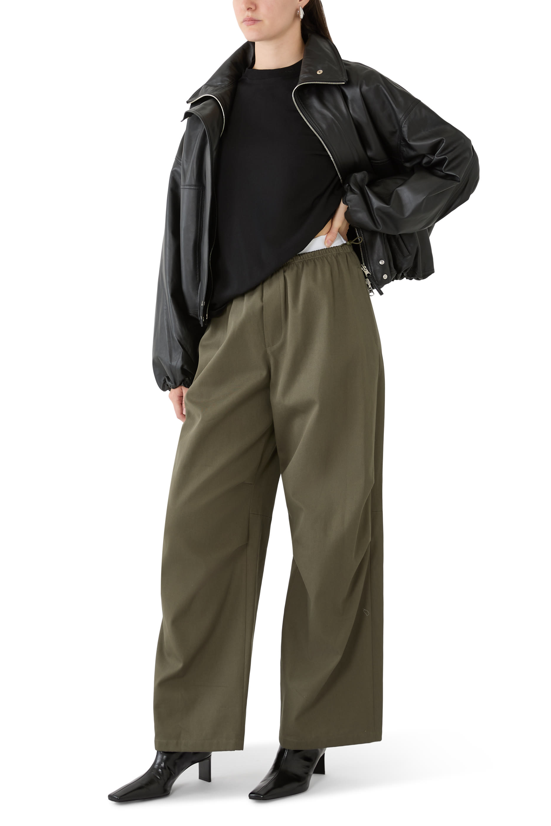 تيشيرت فيتوريا 