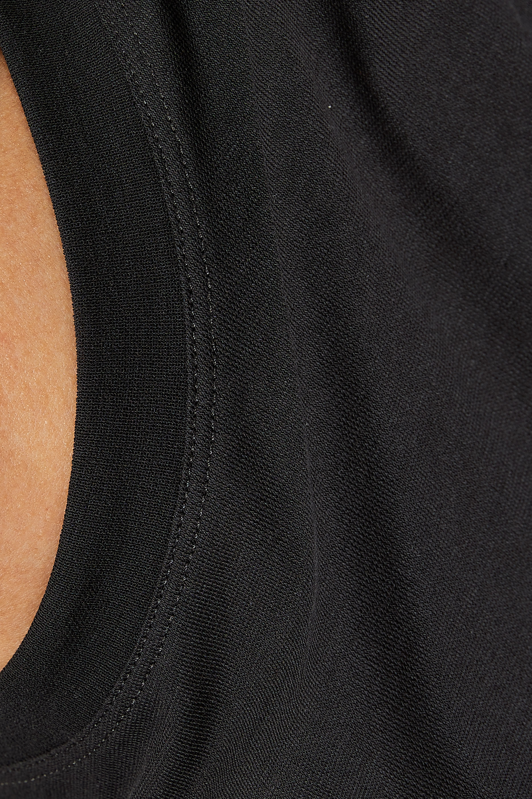 تيشيرت مايكرو قطن