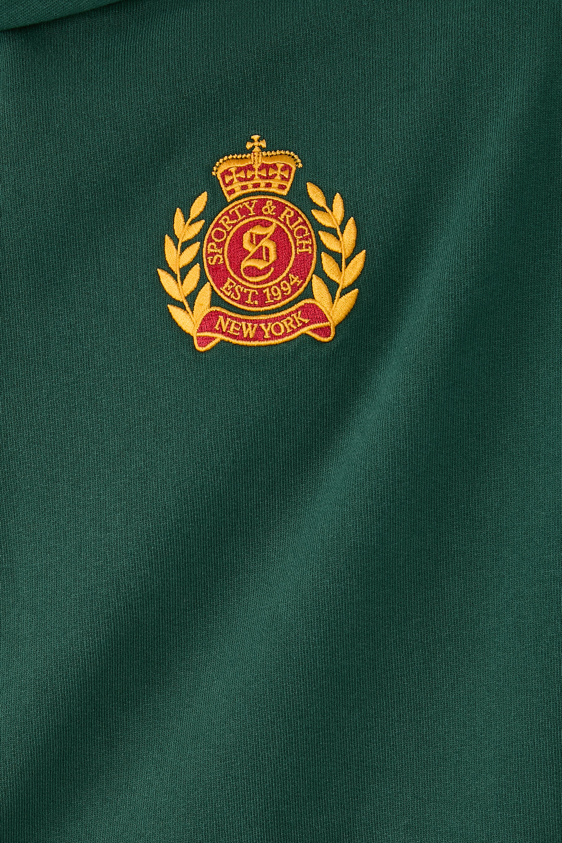 سترة بشعار الماركة كشمير