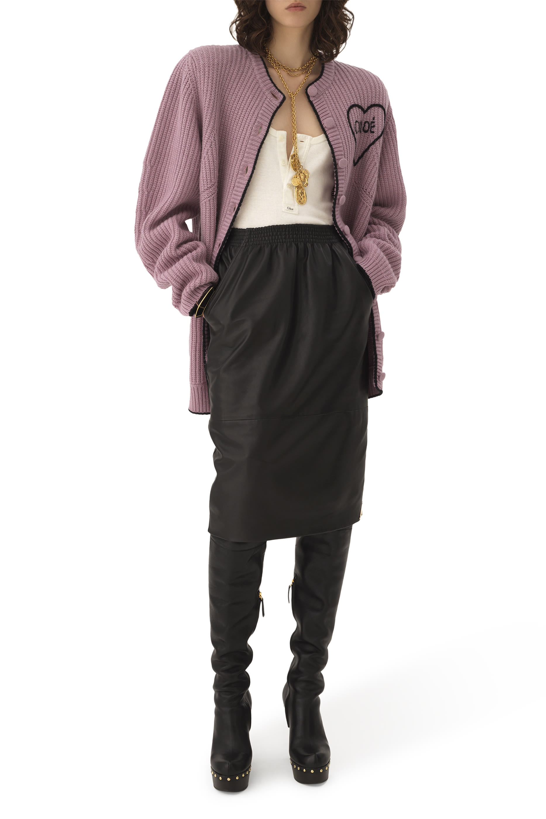 كارديغان جينيروس بشعار الماركة