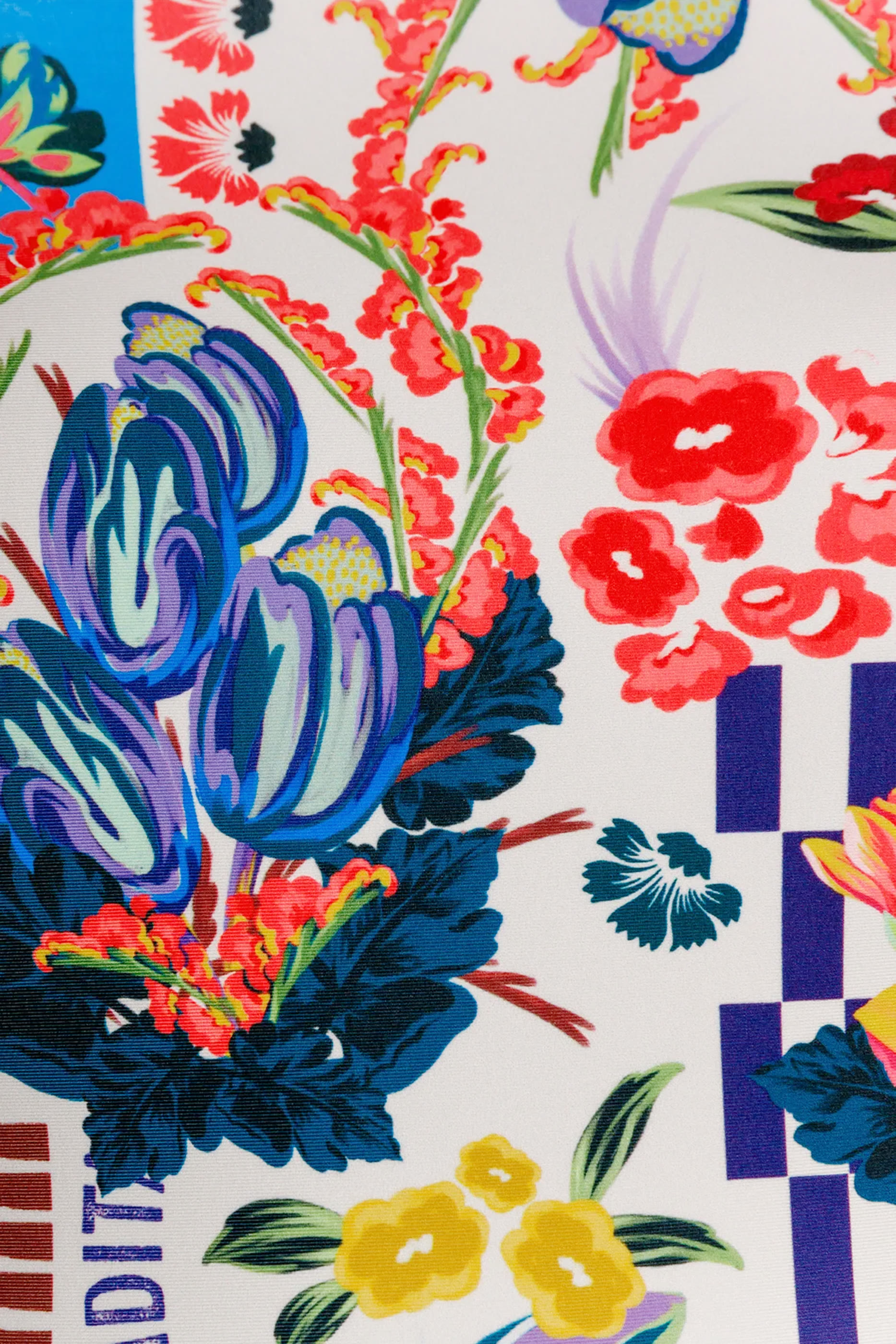 بدلة سباحة كالي بتصميم قطعة واحدة