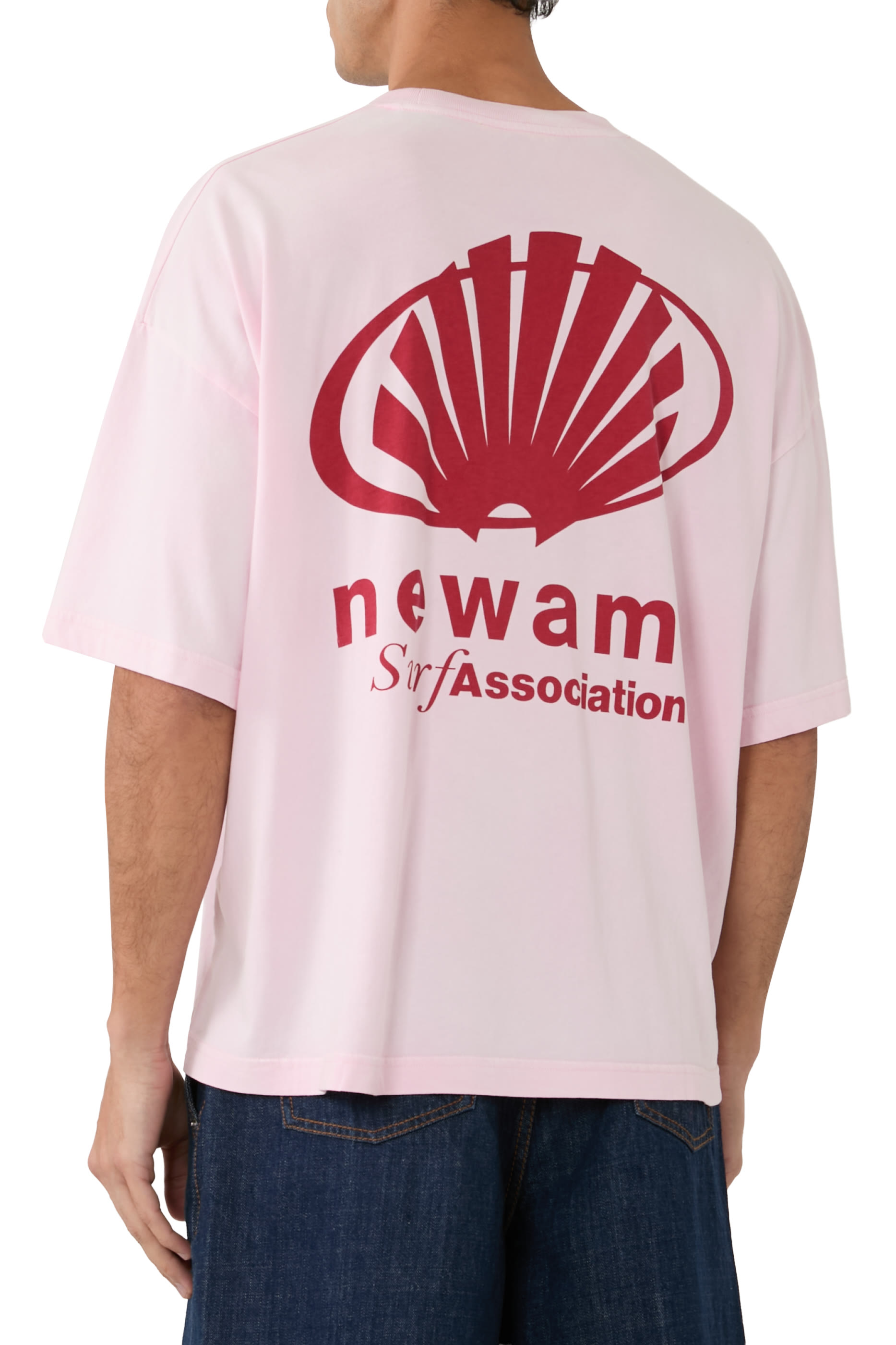 تيشيرت بشعار الماركة