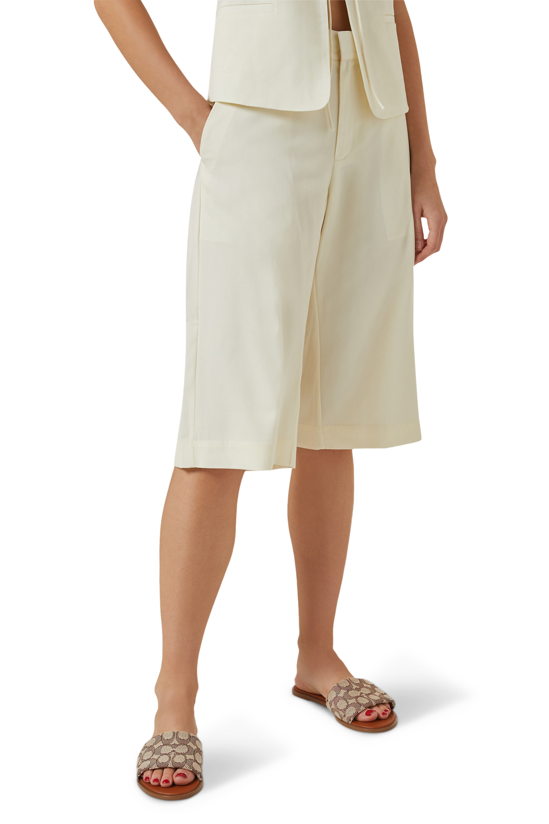 صندل هولي قنب بشعار الماركة