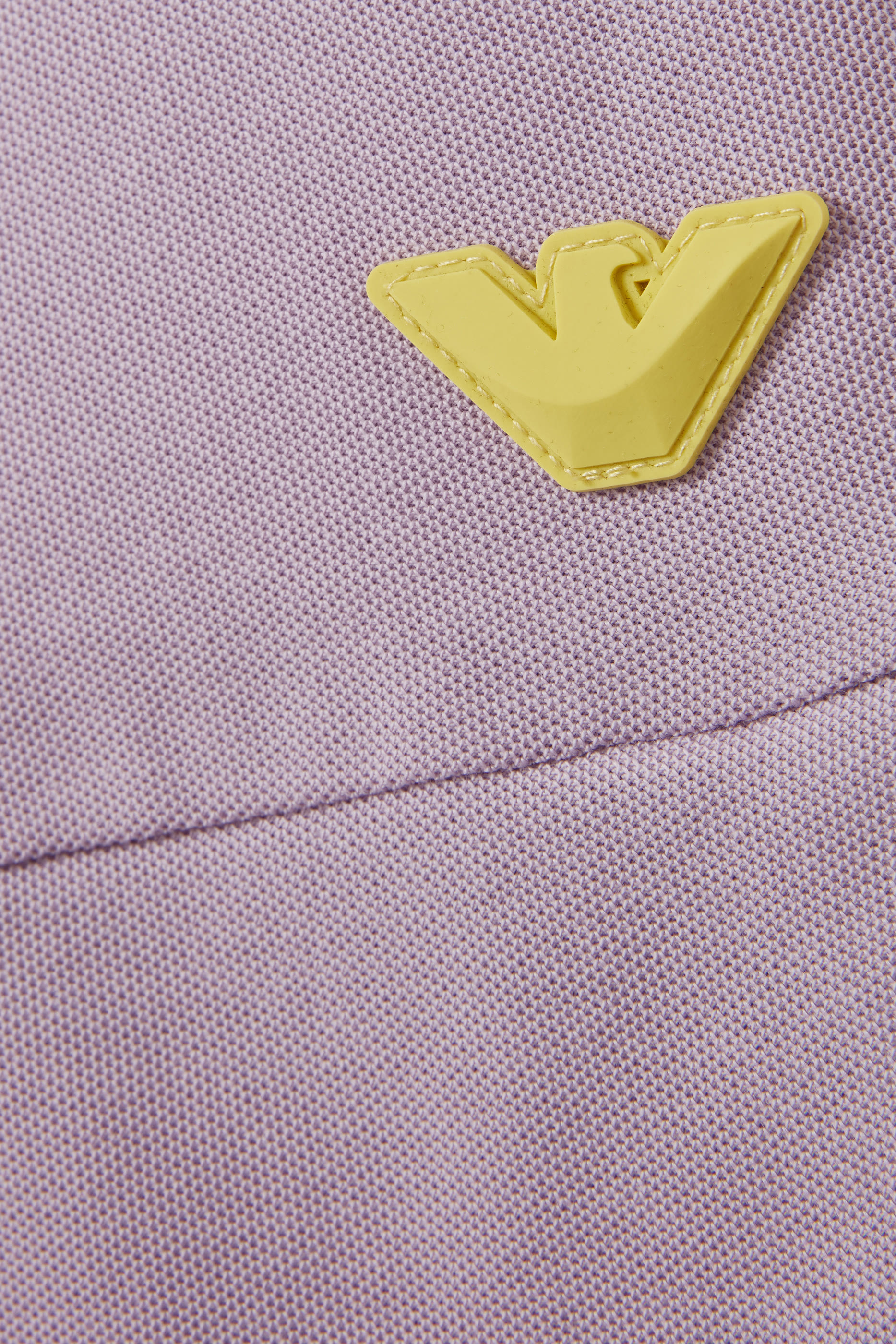 فستان بفتحة وشعار الماركة للأطفال