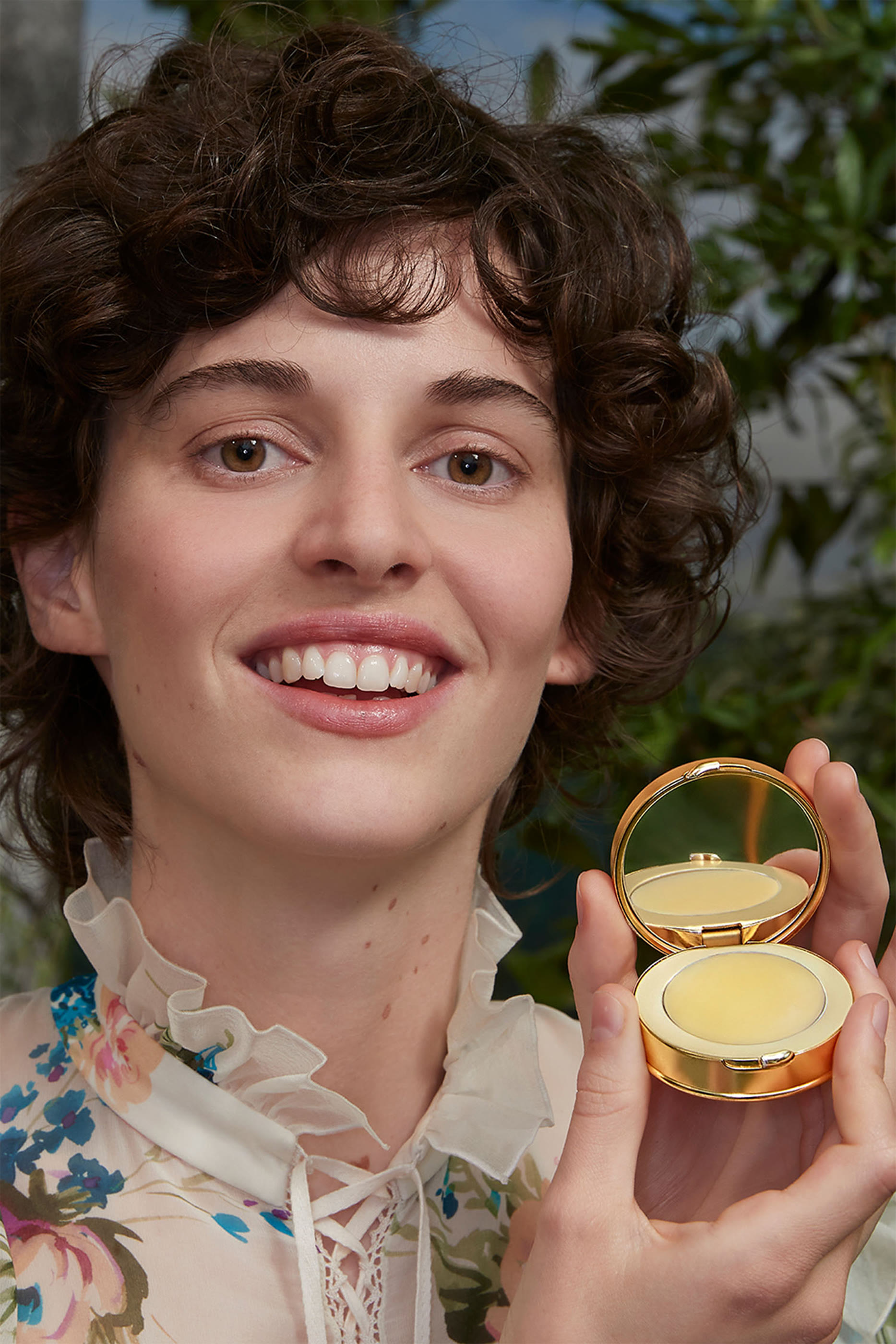 بلسم يونيفرسال لترطيب الجسم وتغذيته