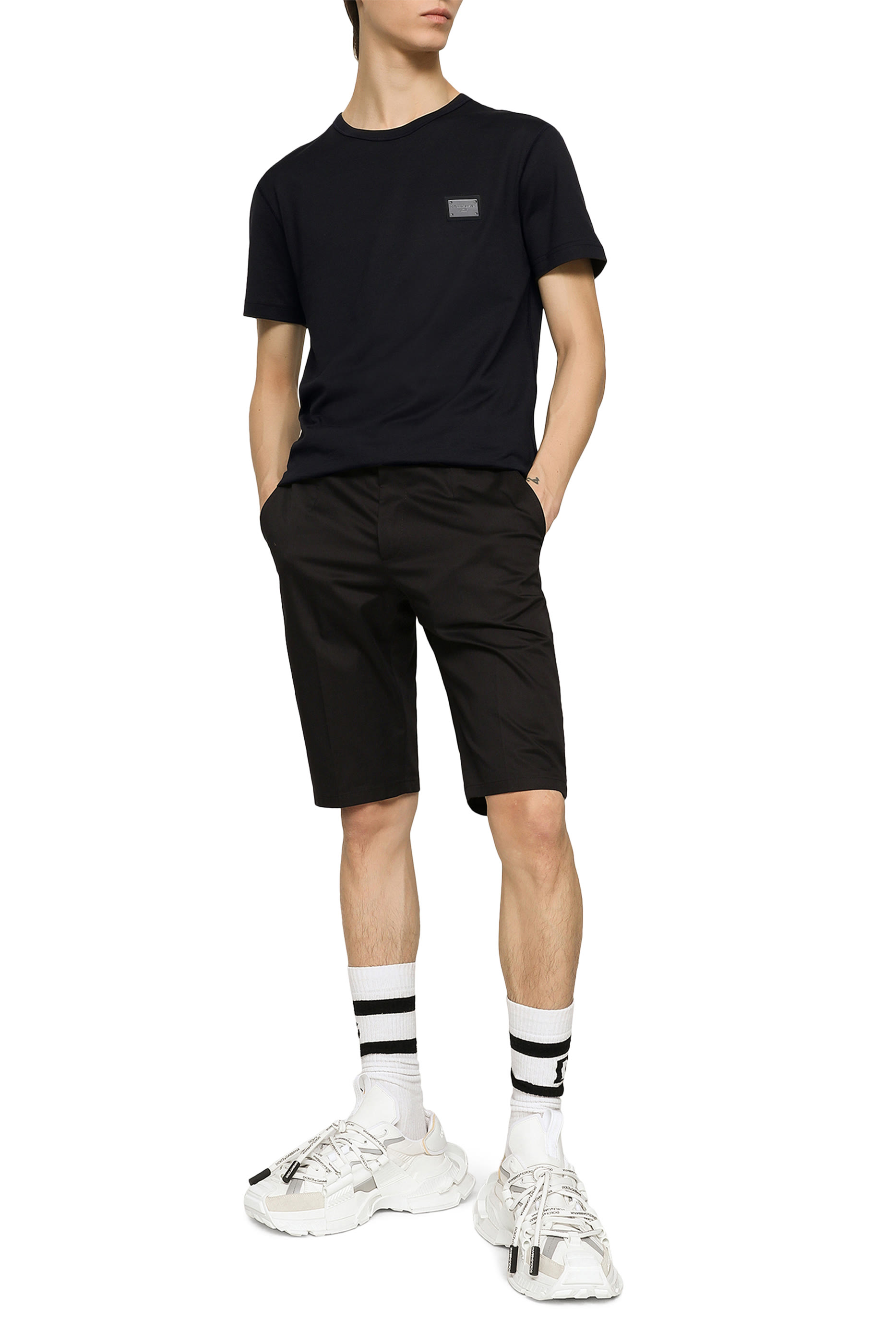 تيشيرت بشعار الماركة قطن