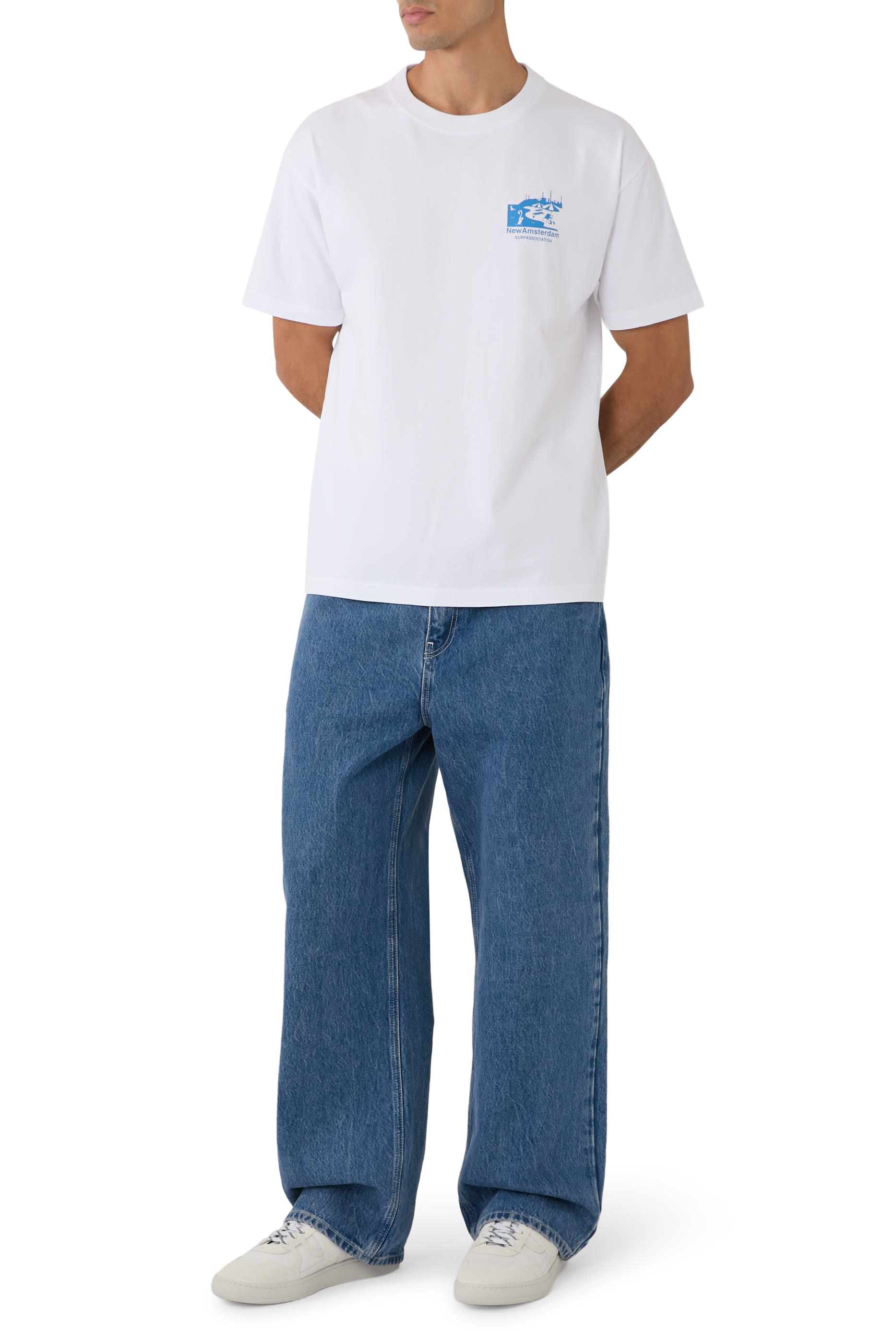 تيشيرت بطبعة شاطئ