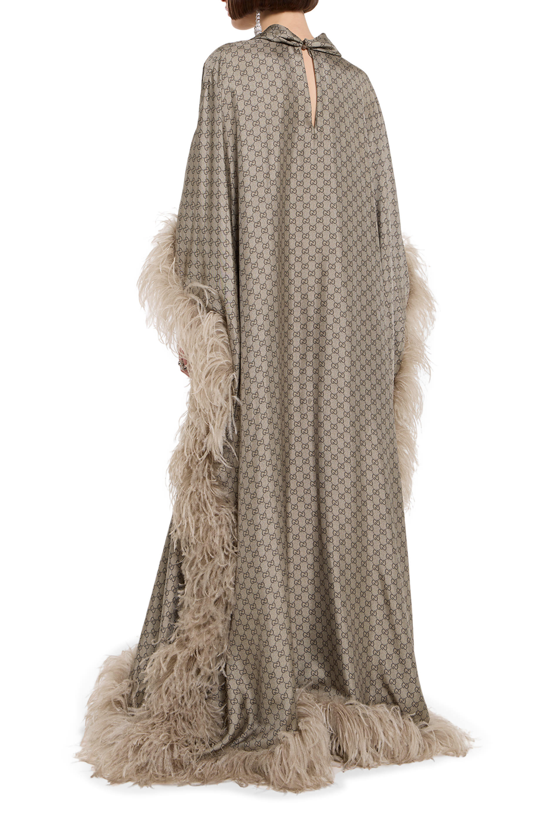 فستان طويل حرير تويل مزين كليا بنقشة حرفي شعار الماركة