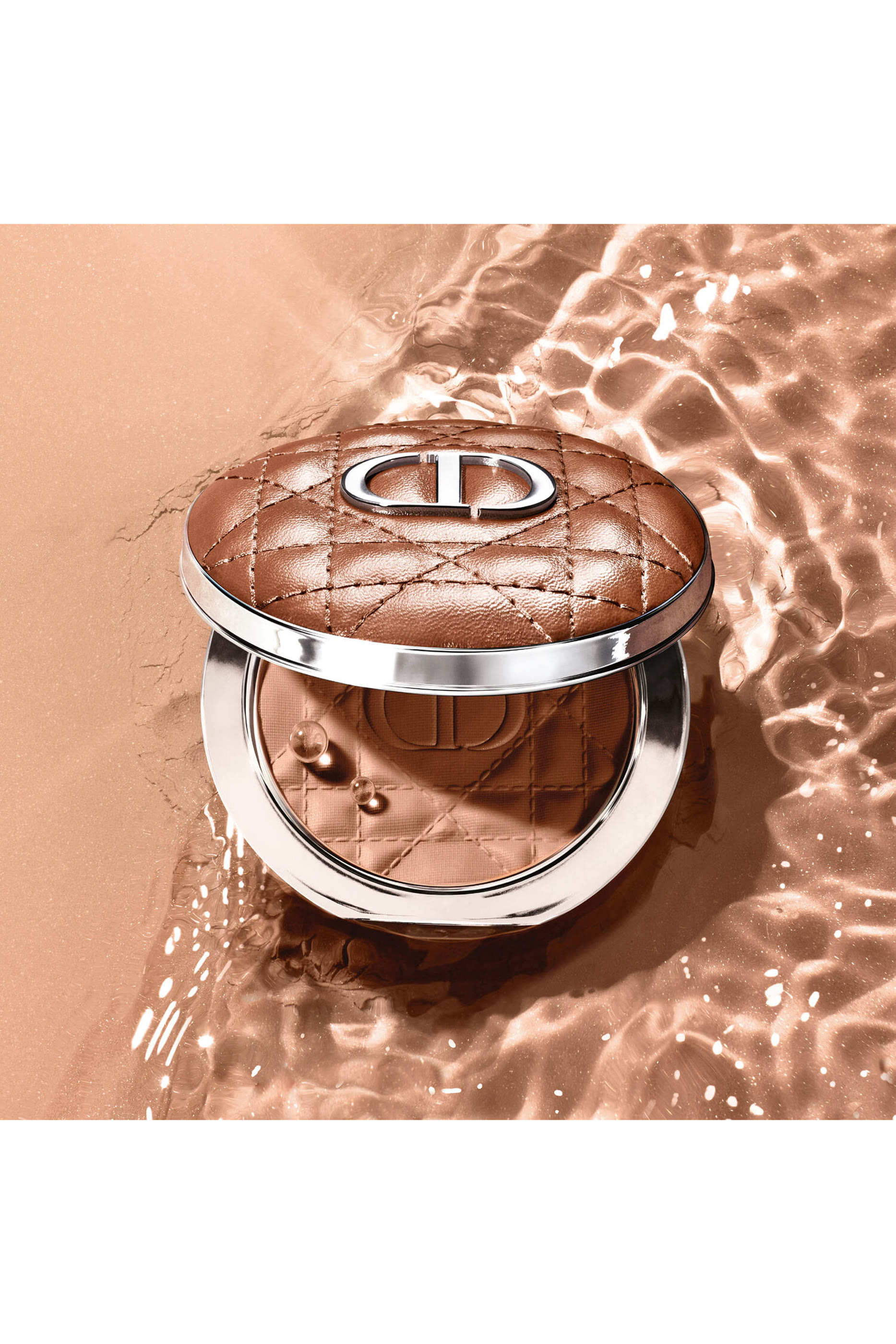 برونزر فوريفر نيود