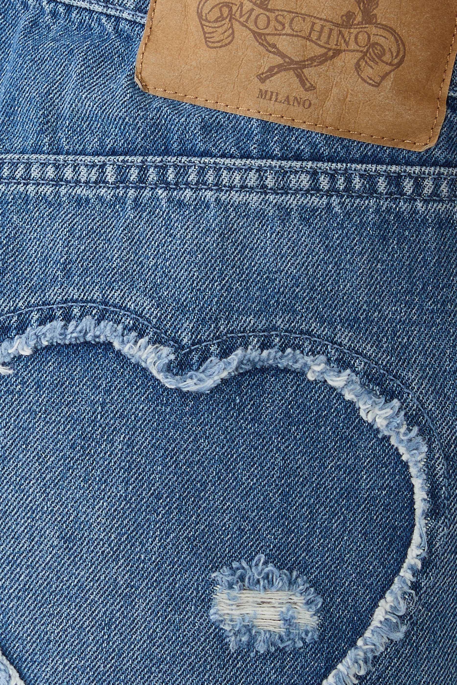 شورت برقعة قلب دنيم