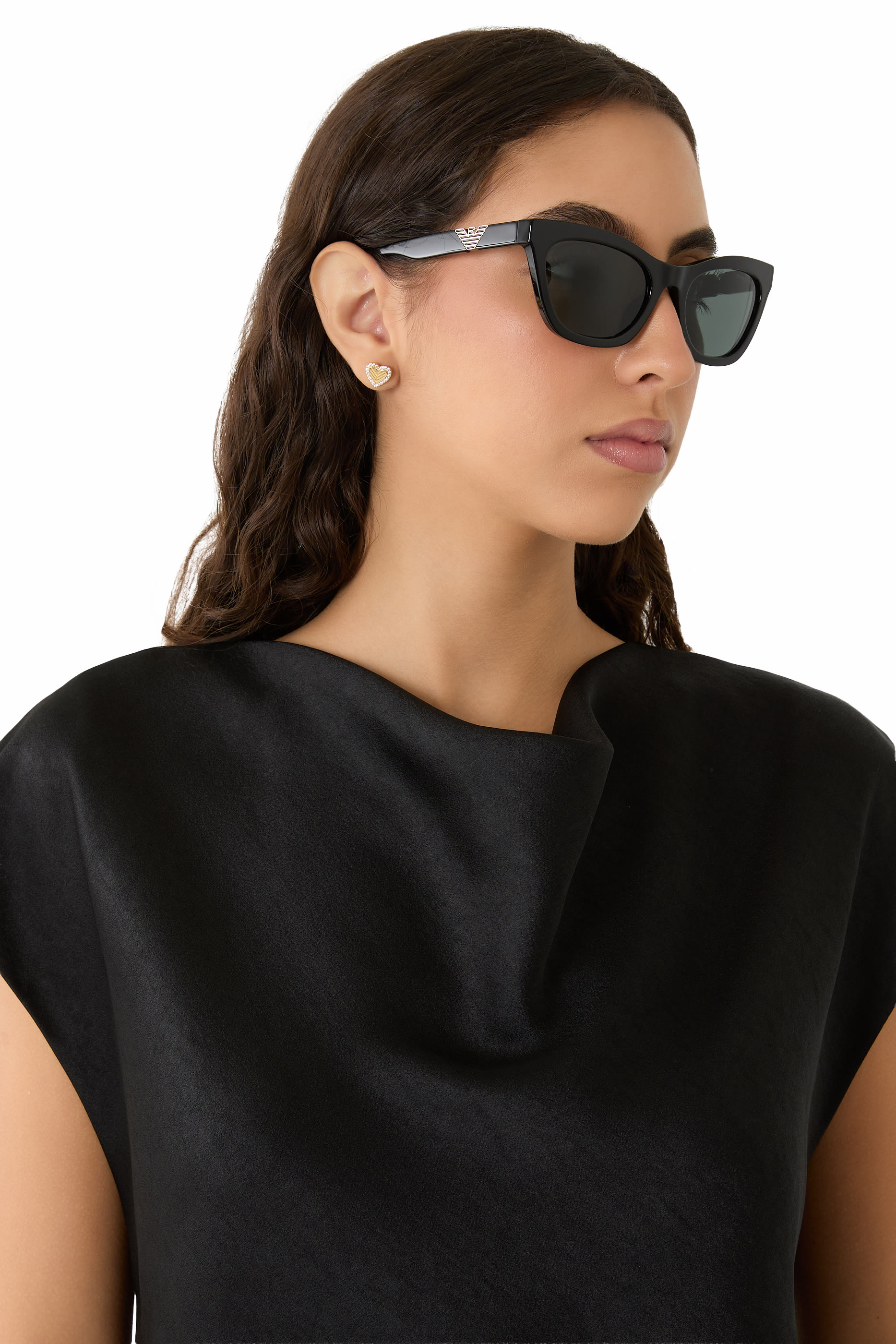 نظارة شمسية يإطار عين القطة