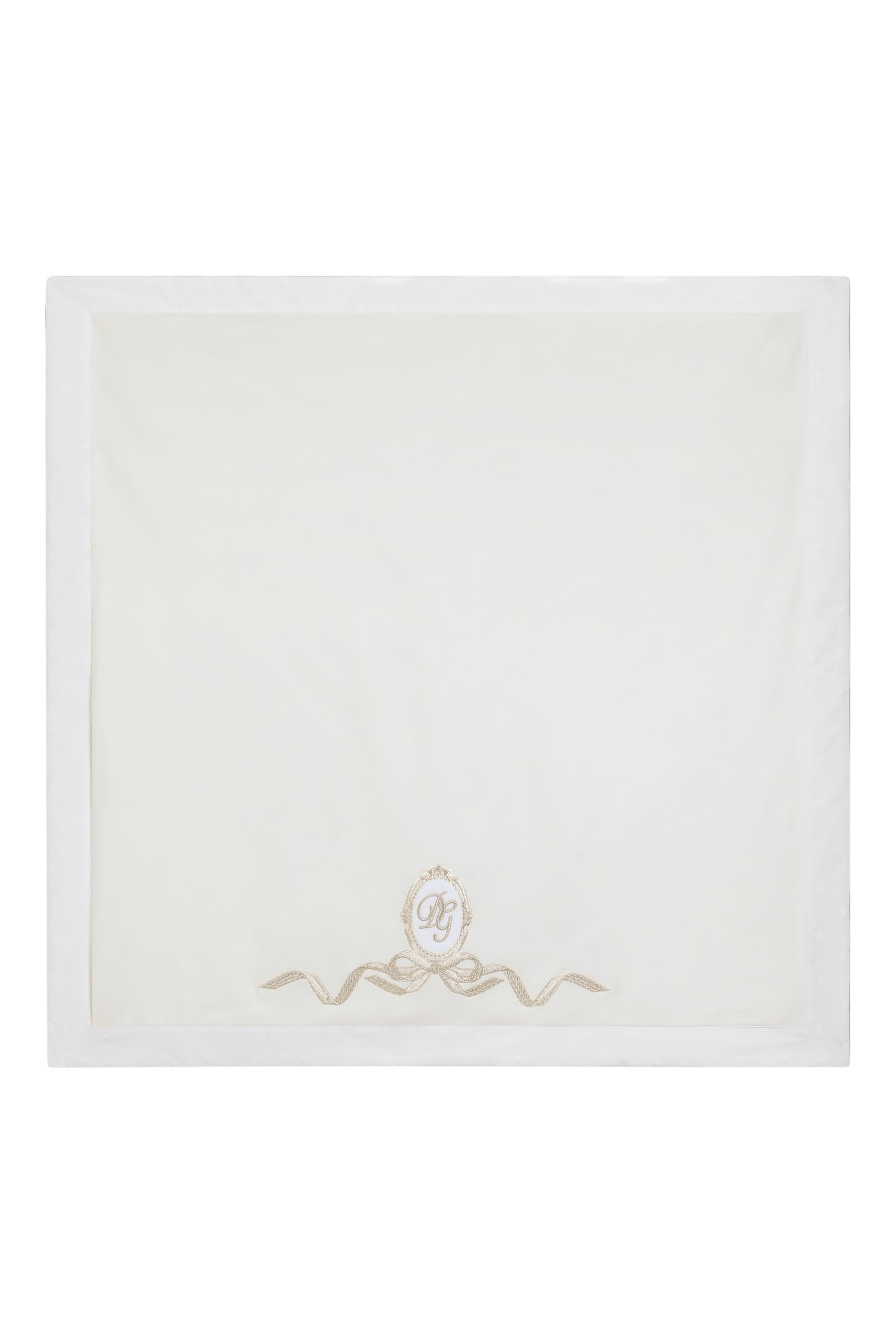 بطانية بشعار الماركة للأطفال